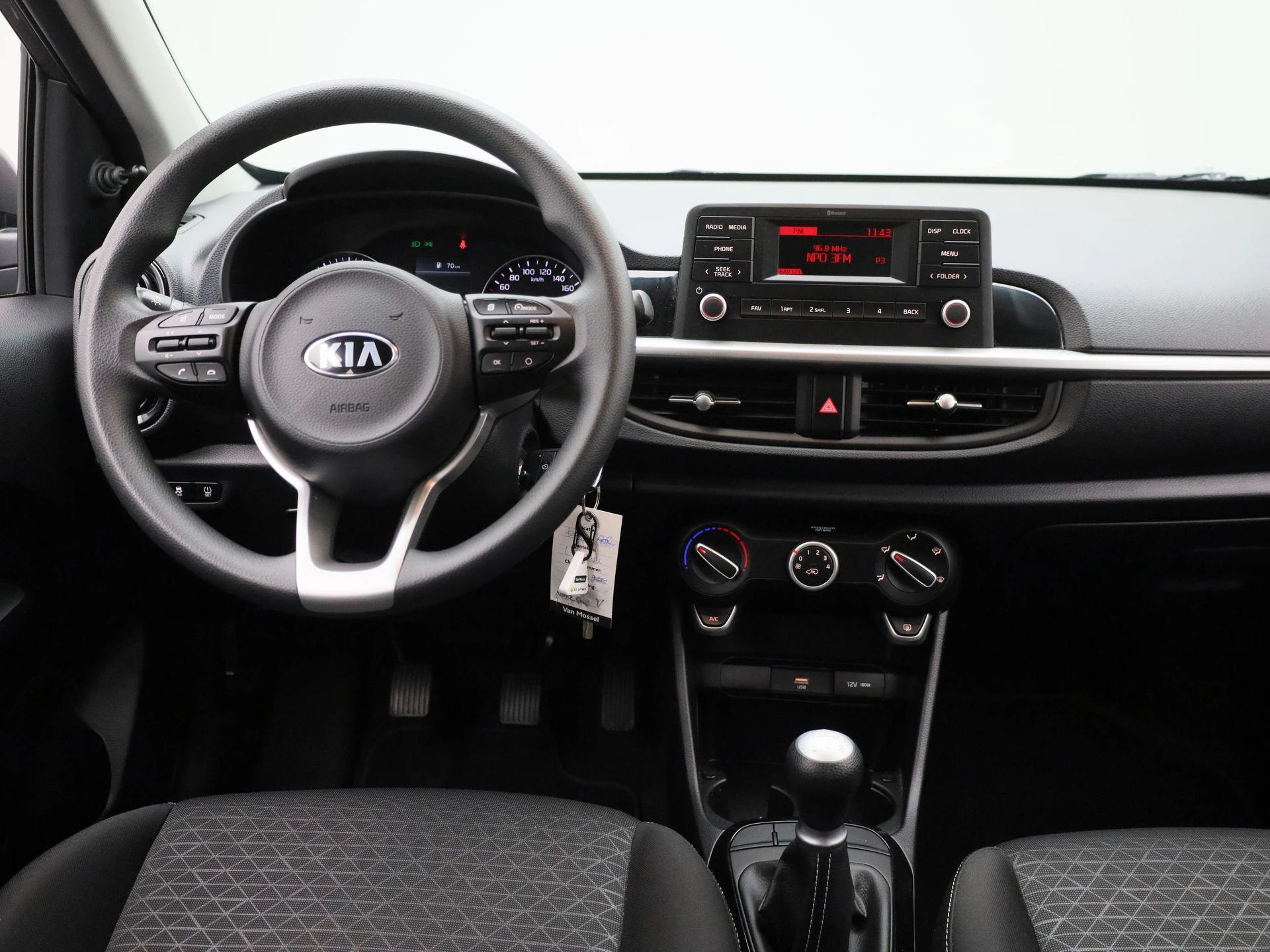 Kia-Picanto-image-6
