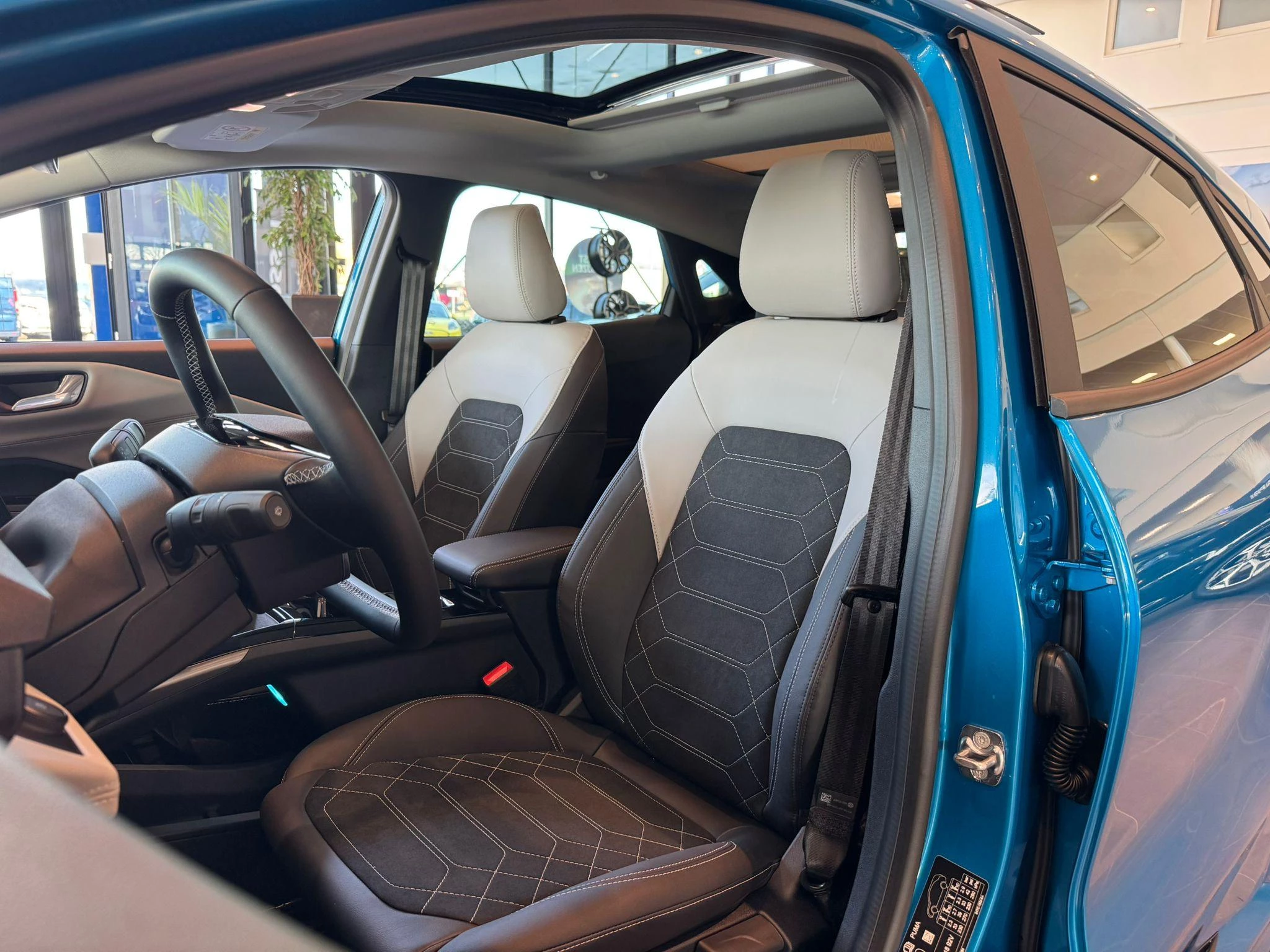 Ford-Puma Gen-E-image-11