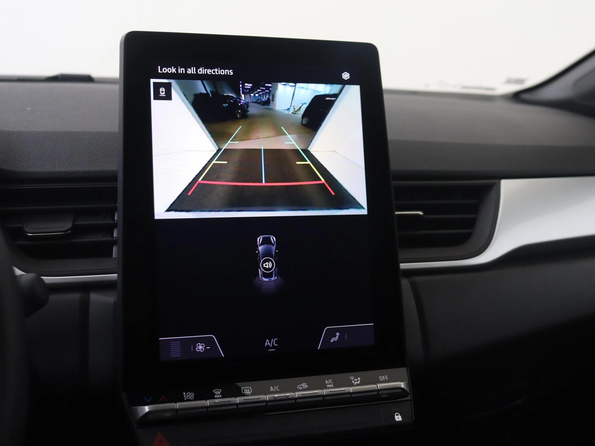 Renault-Captur-image-21