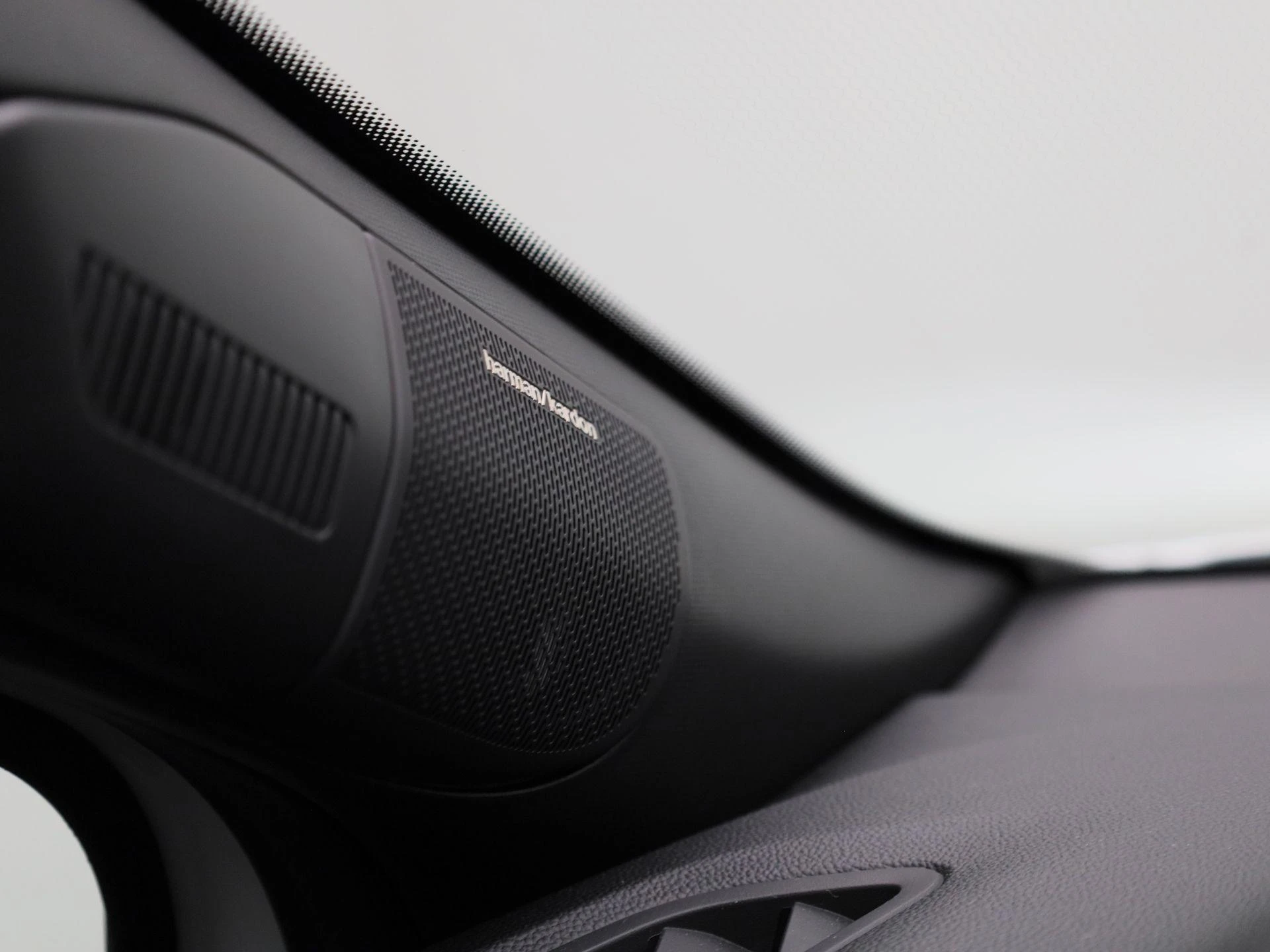 Renault-Captur-image-27