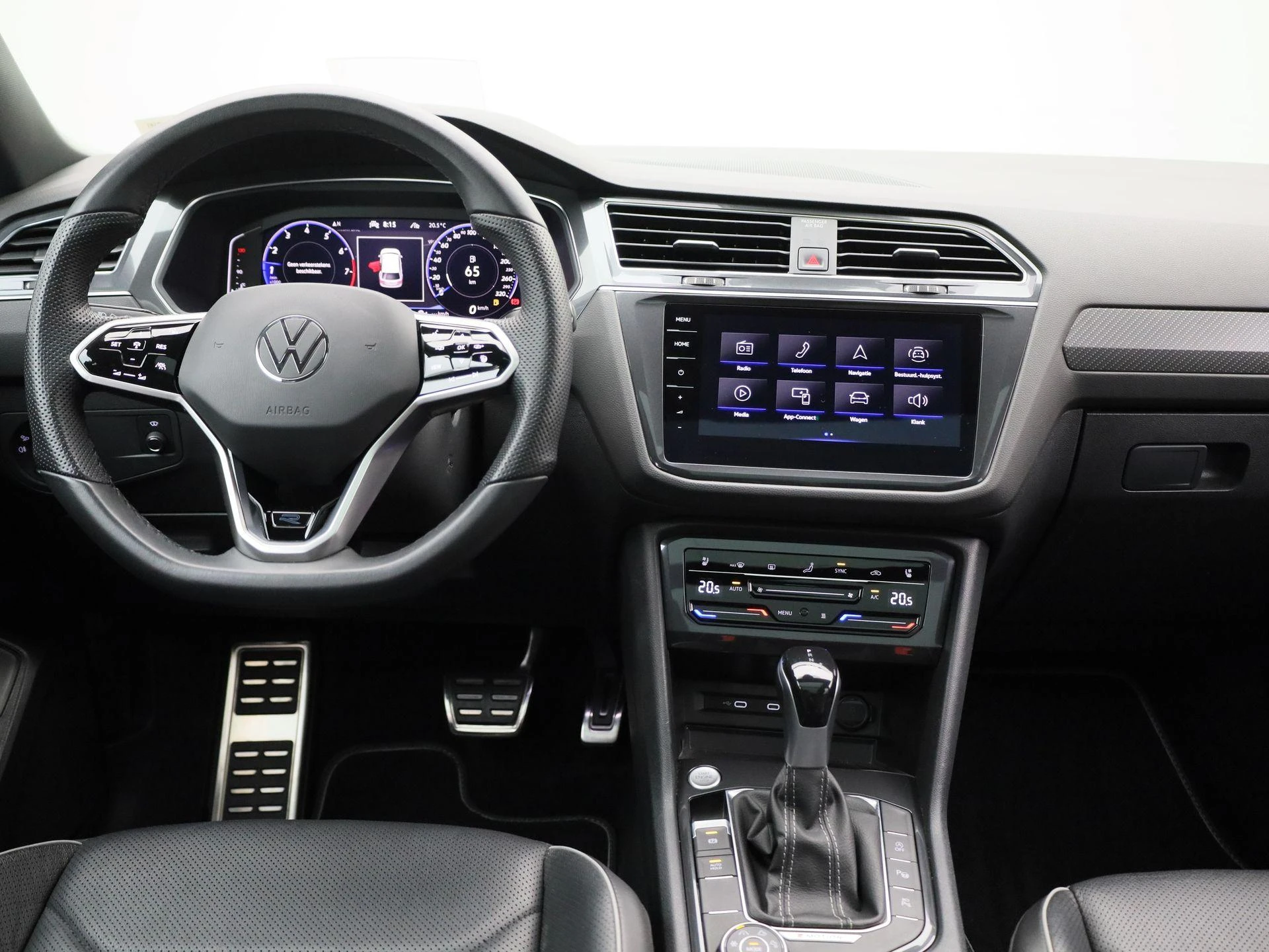 Volkswagen-Tiguan Allspace-image-6