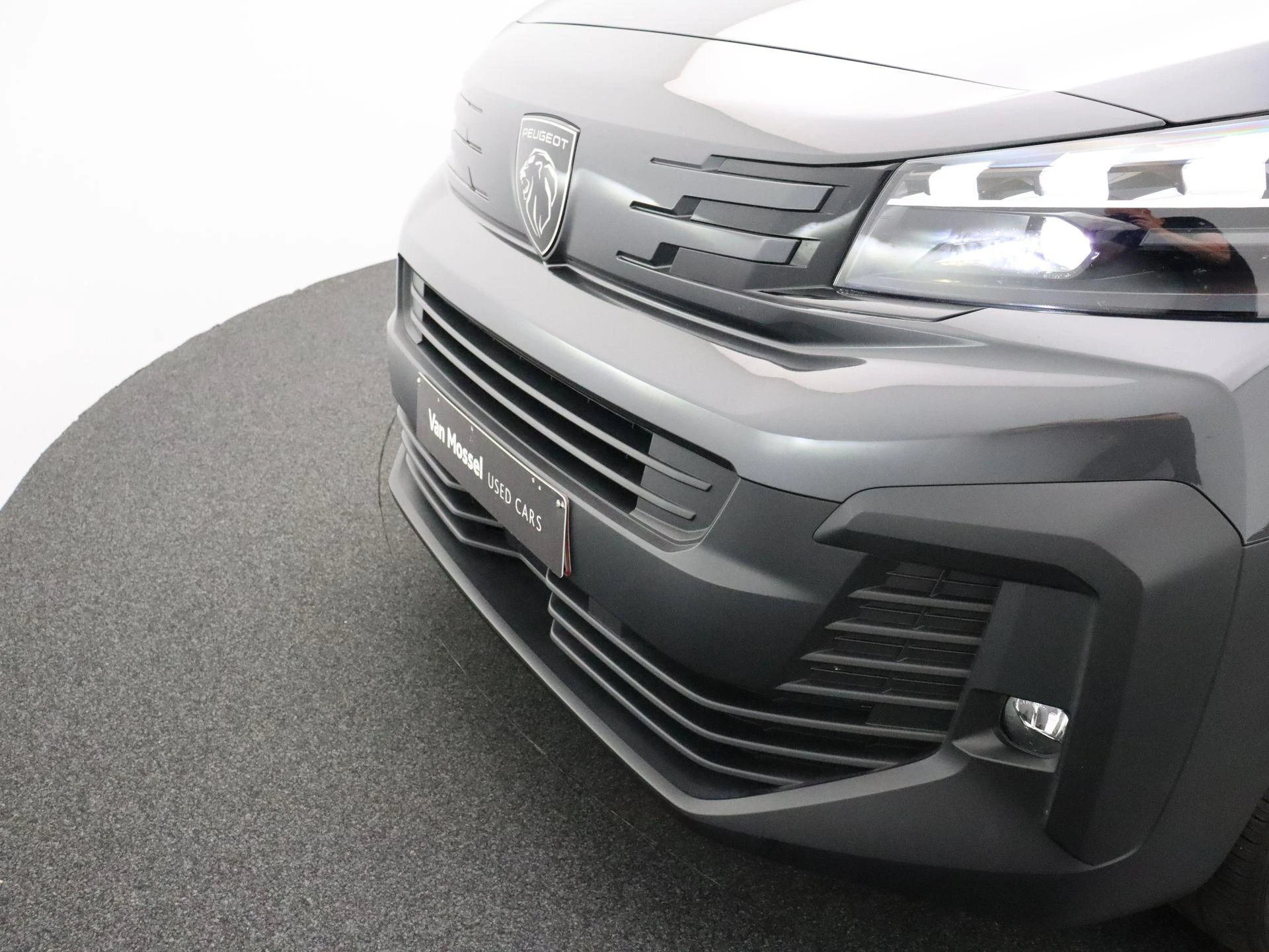 Peugeot-Expert-image-22