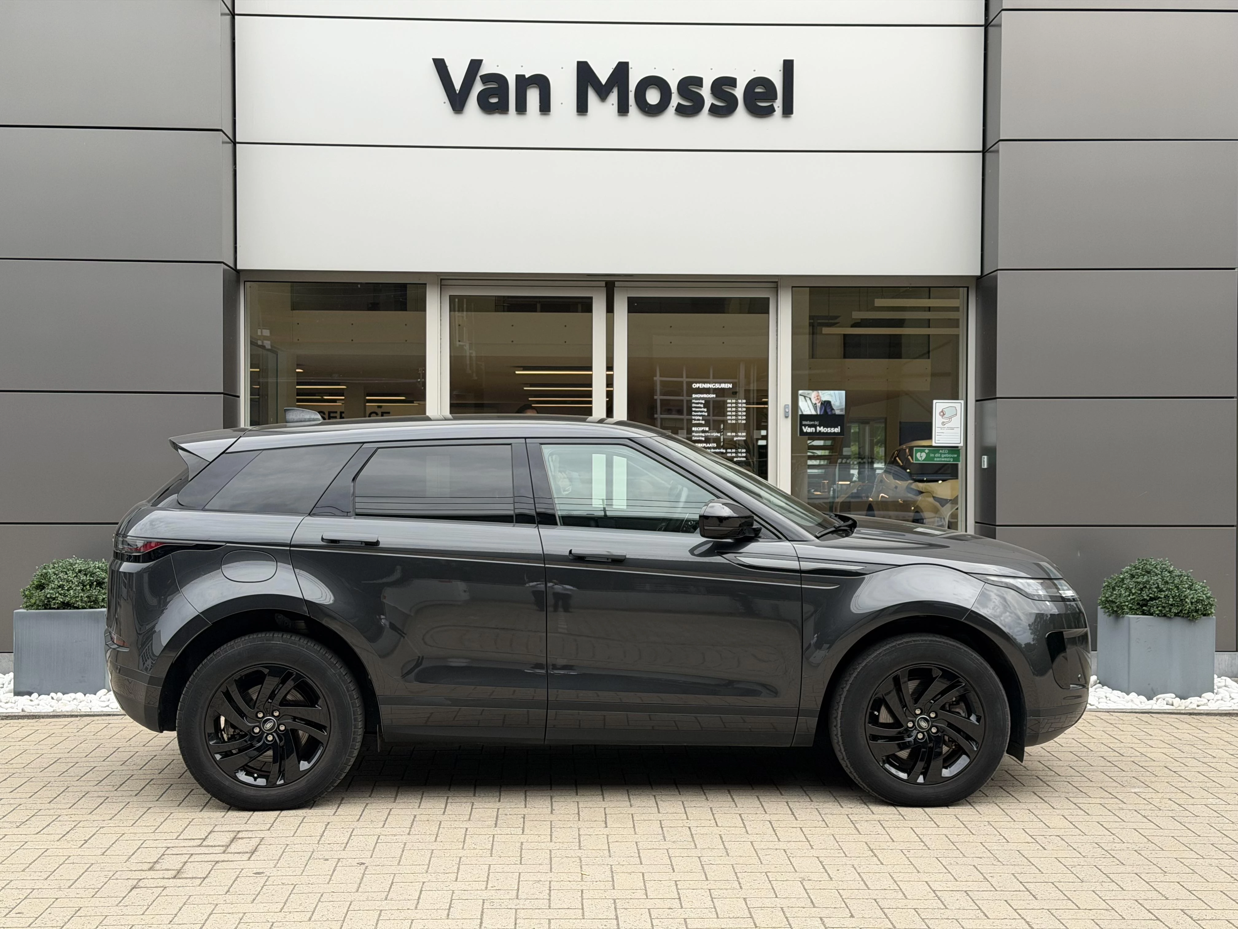 Land Rover Range Rover Evoque P300e PHEV S
