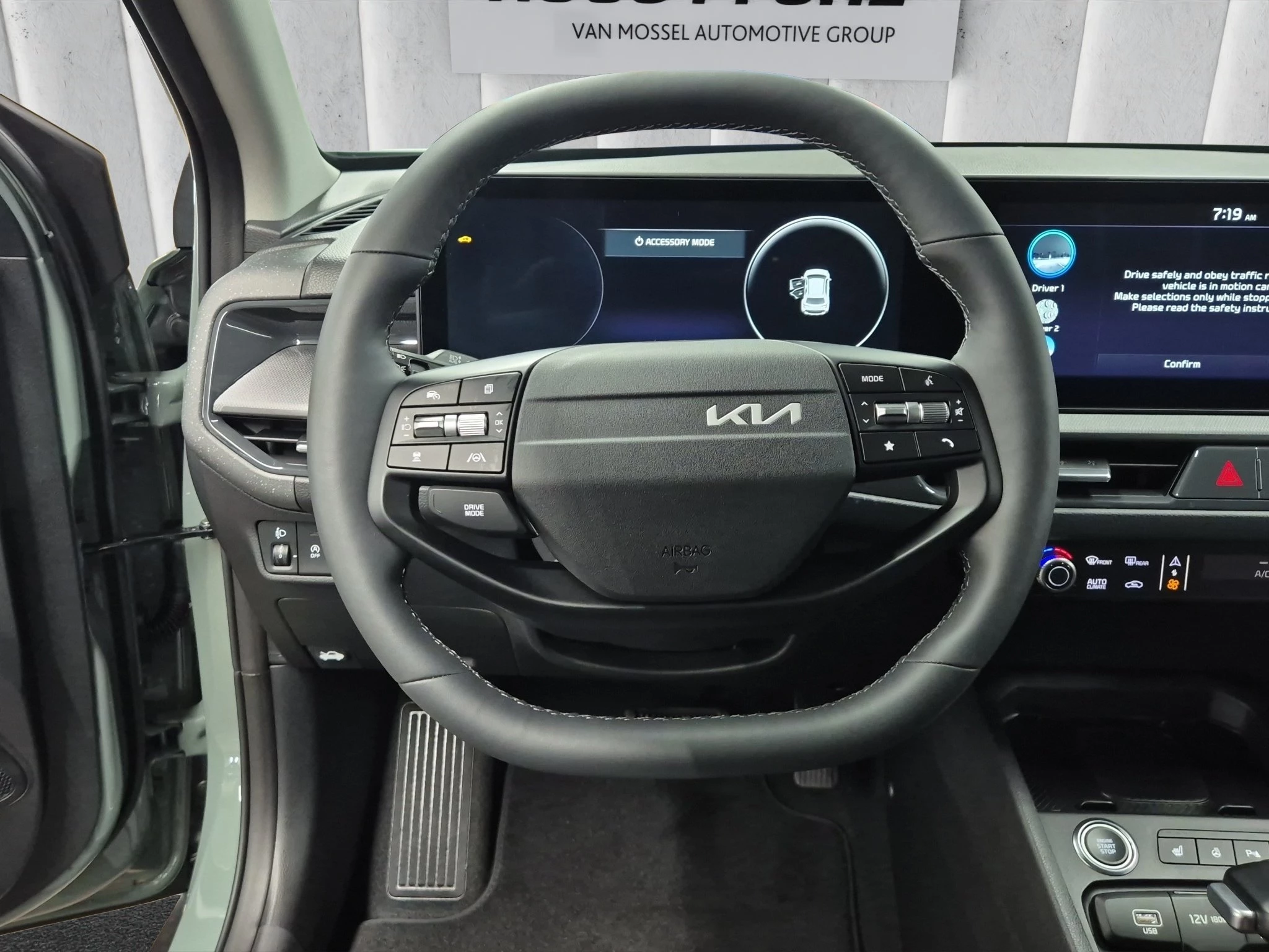 Kia Stonic Spirit 115 PS 48V DCT7 ACC LED RFK PDC SHZ