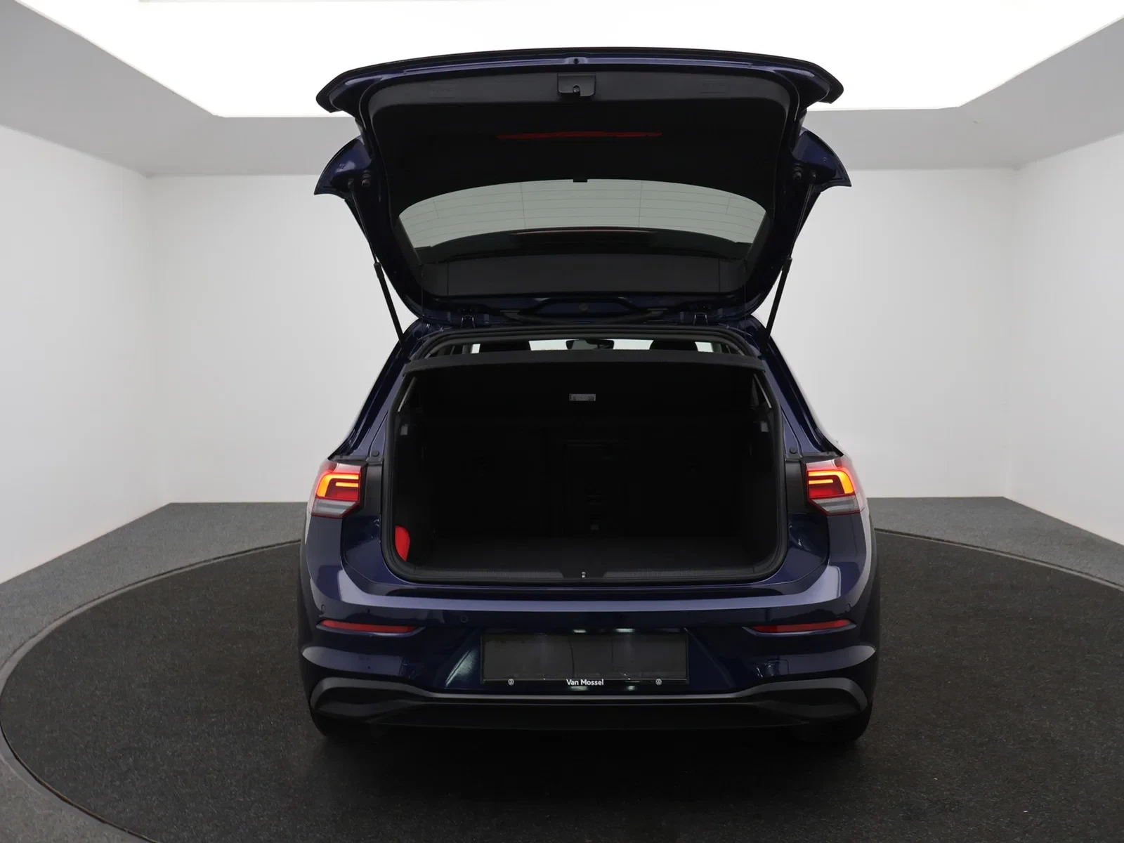 Volkswagen Golf VIII Golf 1.5TSI 131PK *VIRTUAL COCKPIT*CAMERA*ACC*PDC*NAVI*APP-CONNECT*ZETELVERWARMING*AIRCO*BLTH*...*