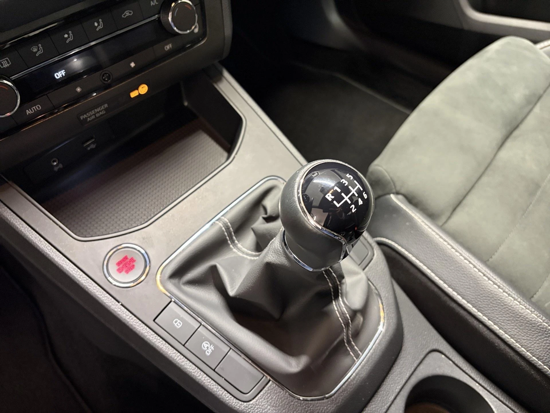 SEAT-Ibiza-image-10
