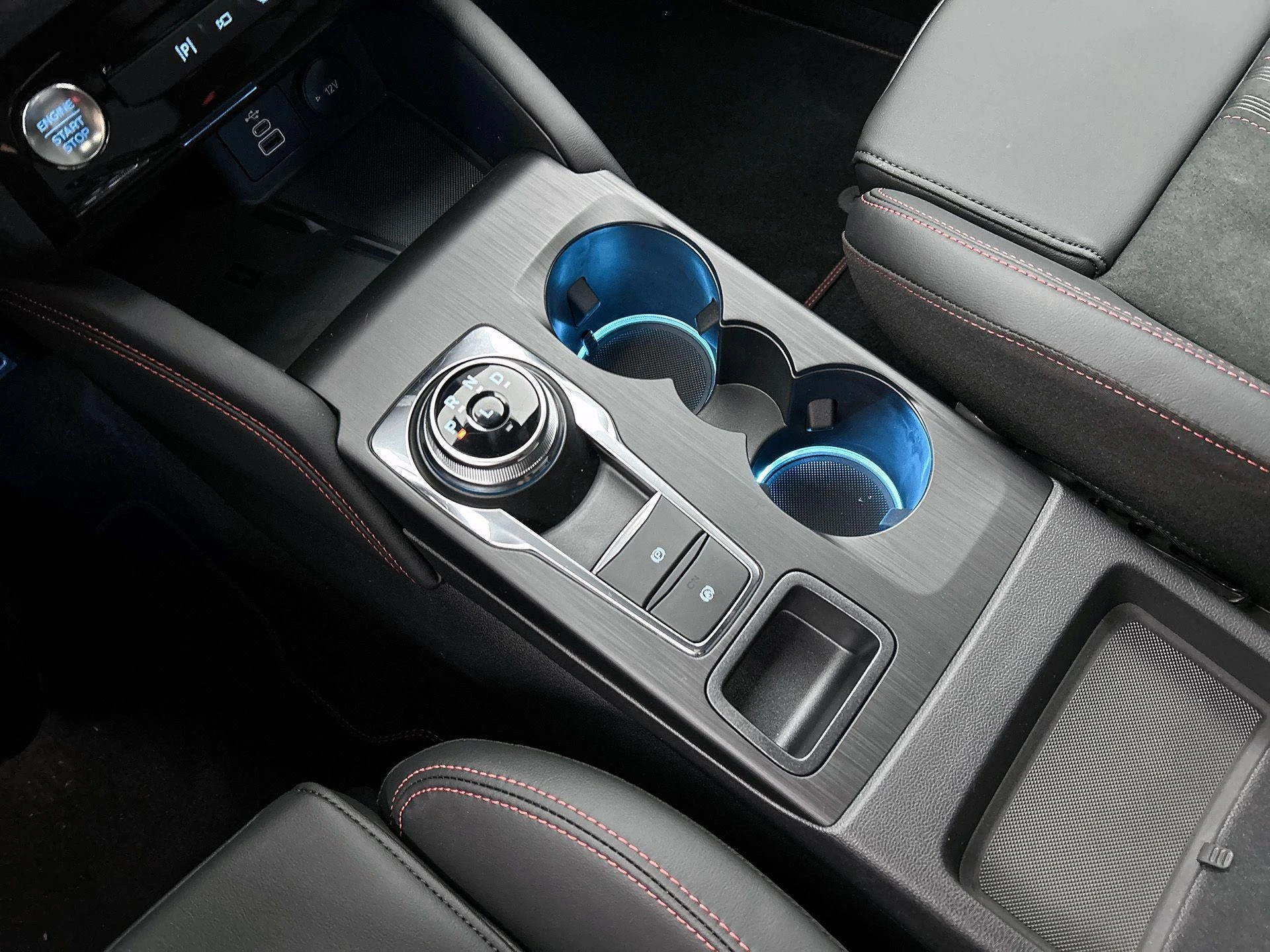 Ford-Kuga-image-38