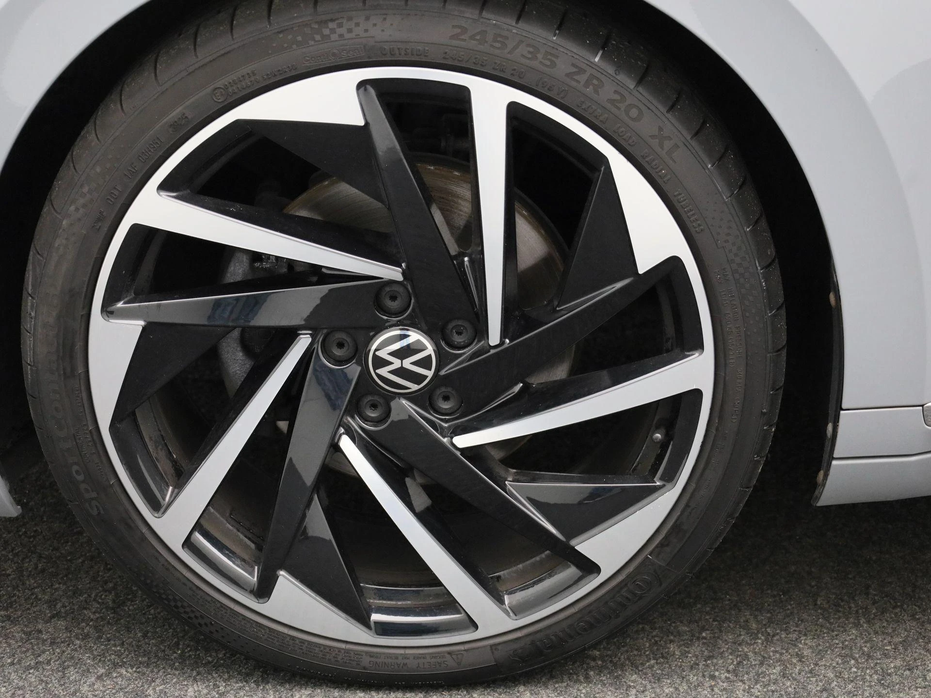 Volkswagen-Arteon-image-12