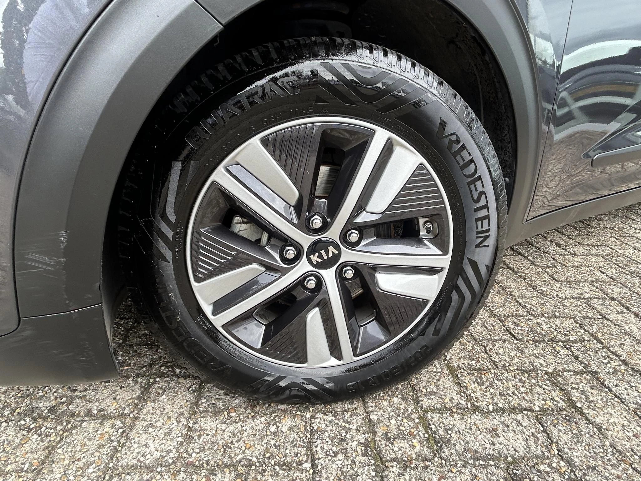Kia-Niro-image-8