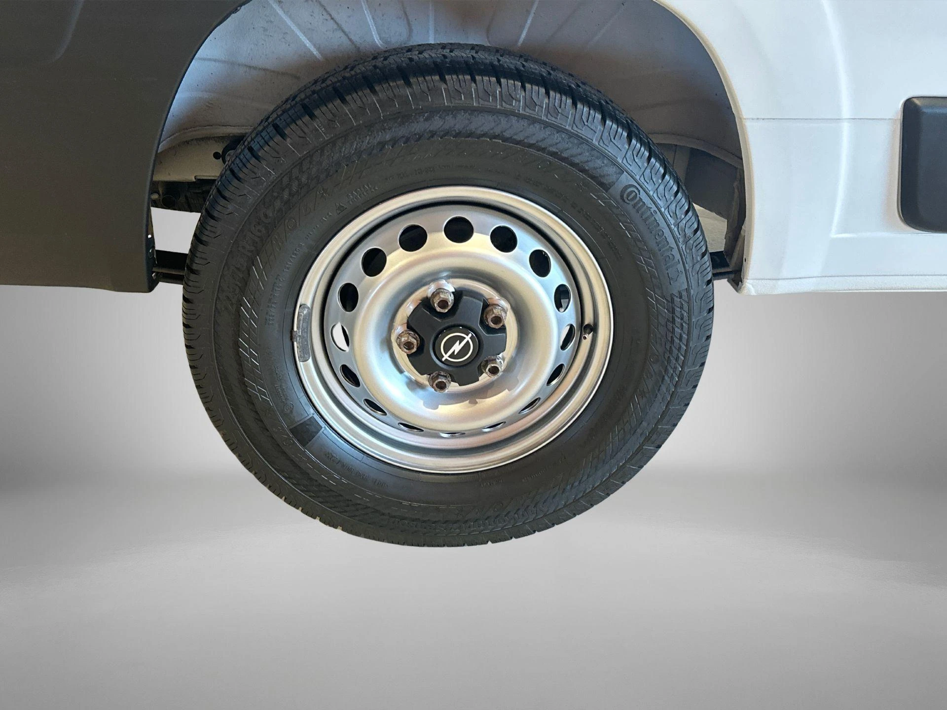 Opel-Movano-image-28