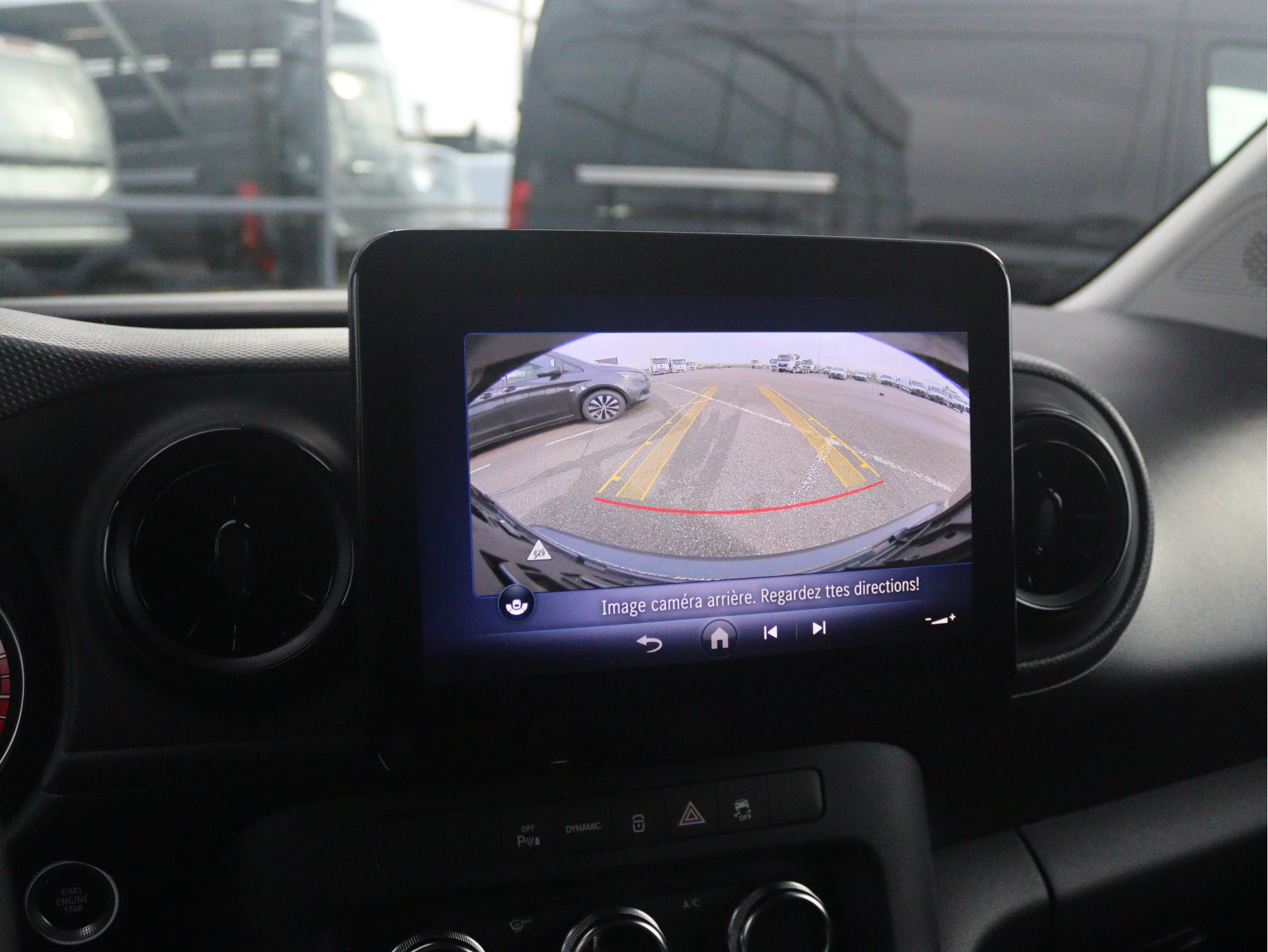 Mercedes-Benz-eCitan-image-9