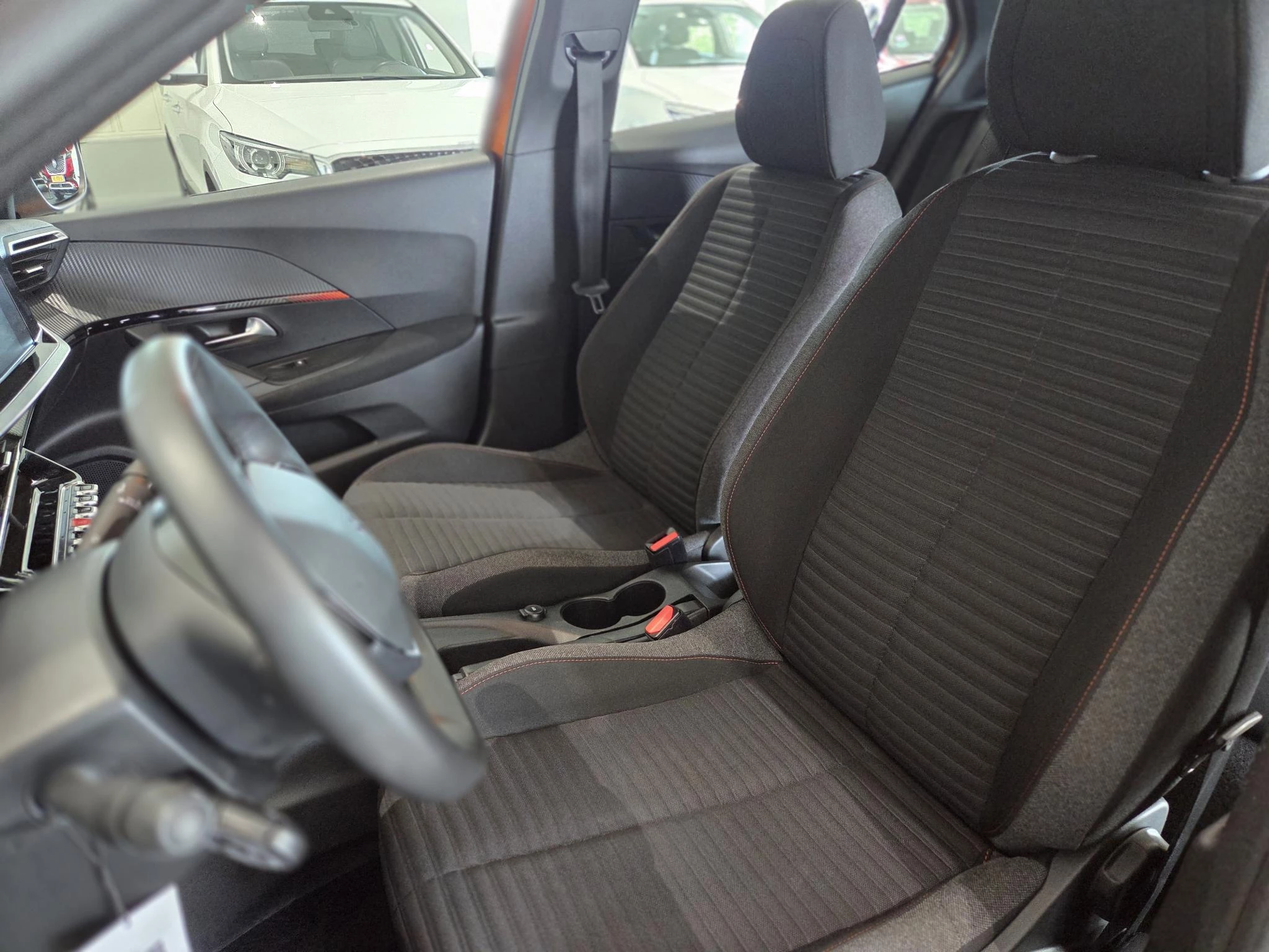 Peugeot 2008 1.2 Active