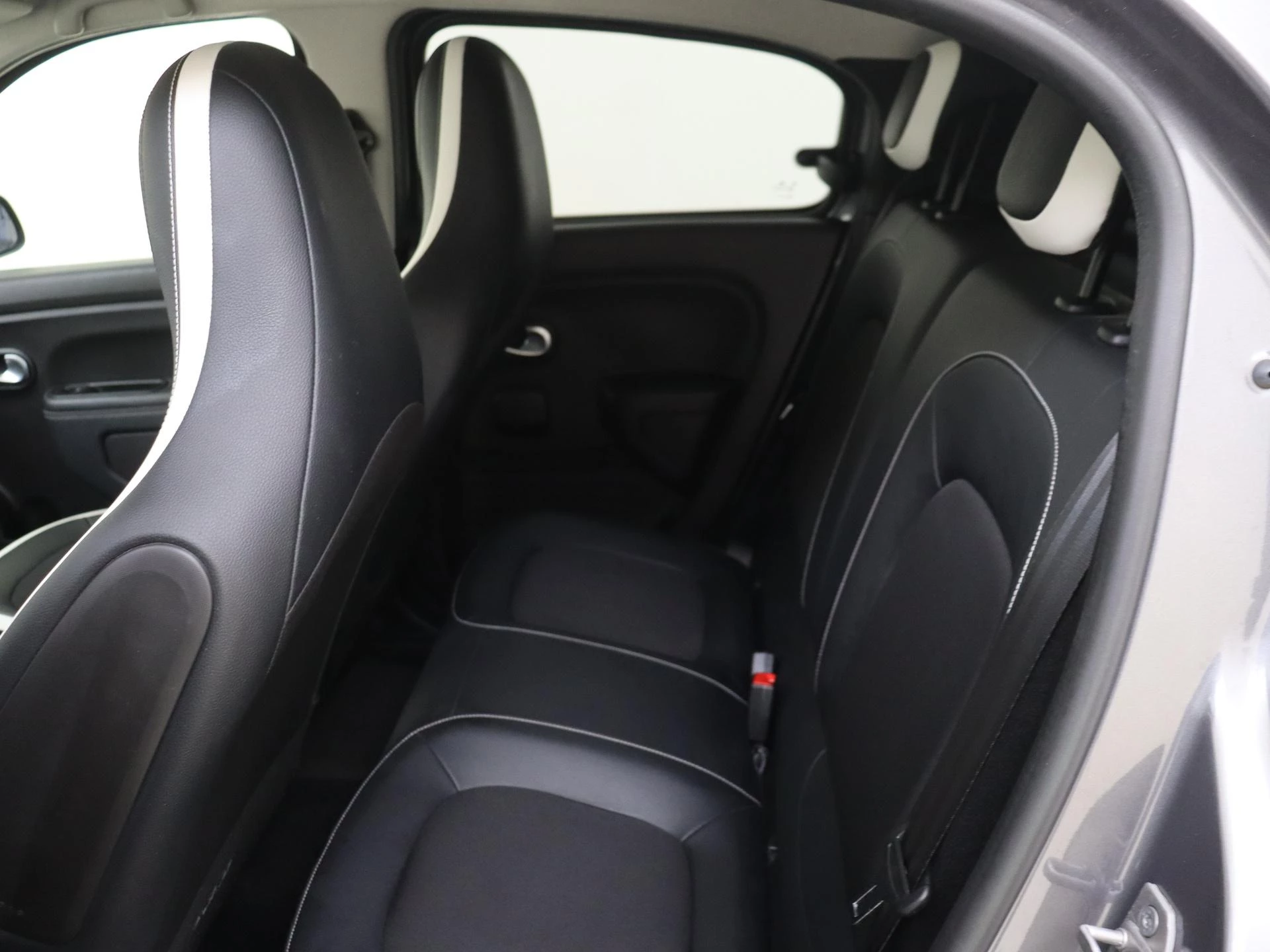 Renault-Twingo-image-11