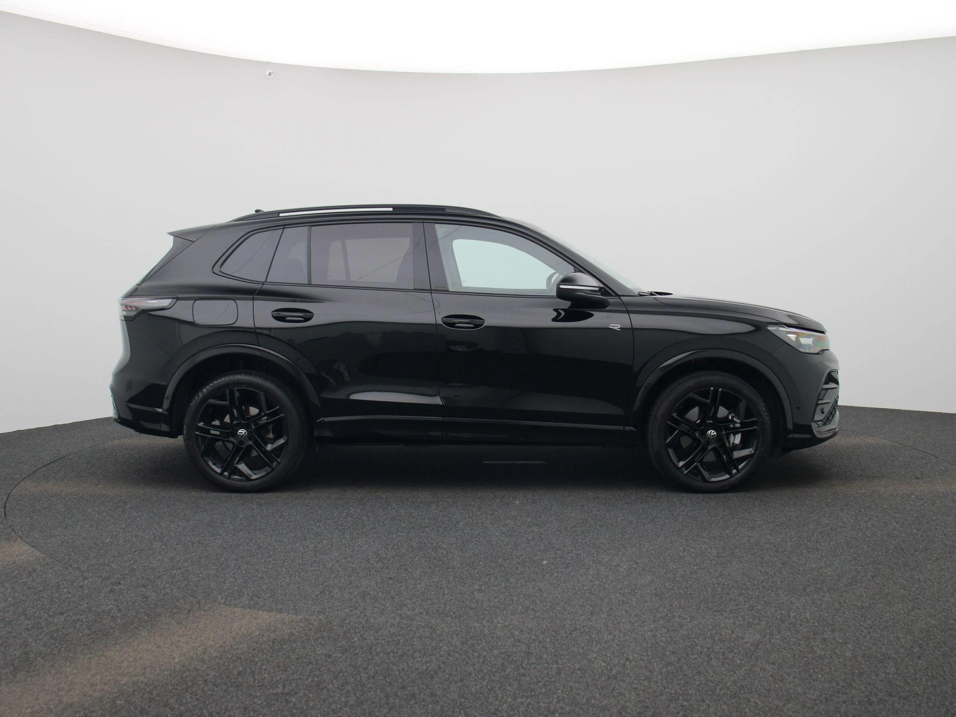 Volkswagen Tiguan 1.5 eHybrid R-Line Edition 204 PK|