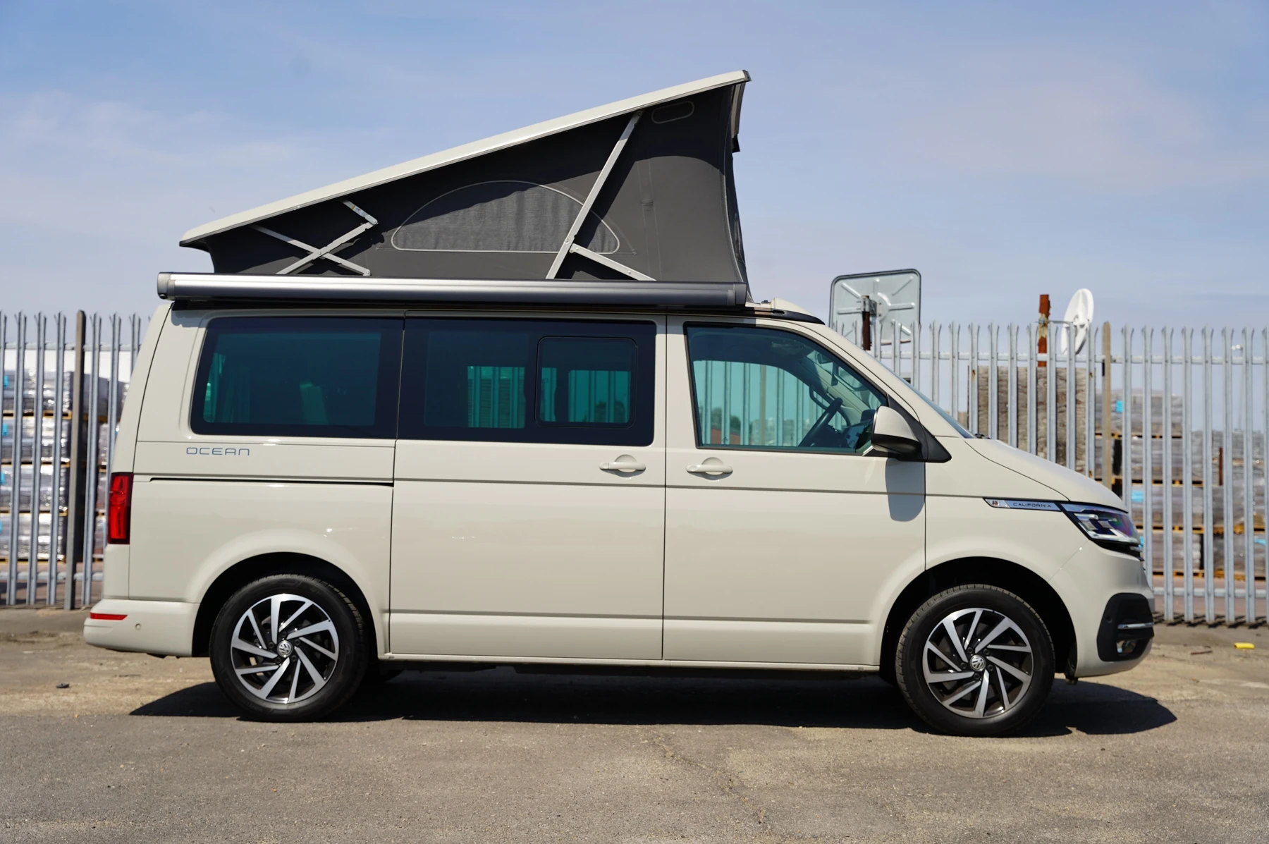 Volkswagen-California-image-3