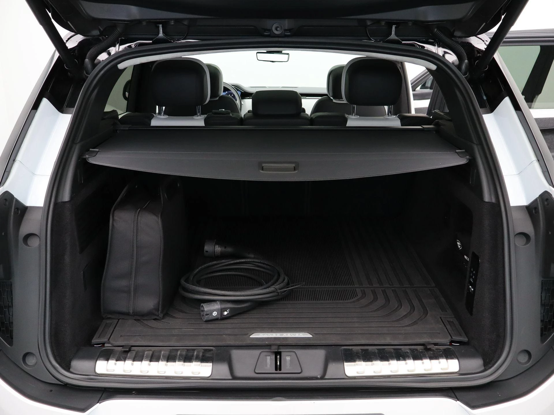 Land Rover-Range Rover Sport-image-31