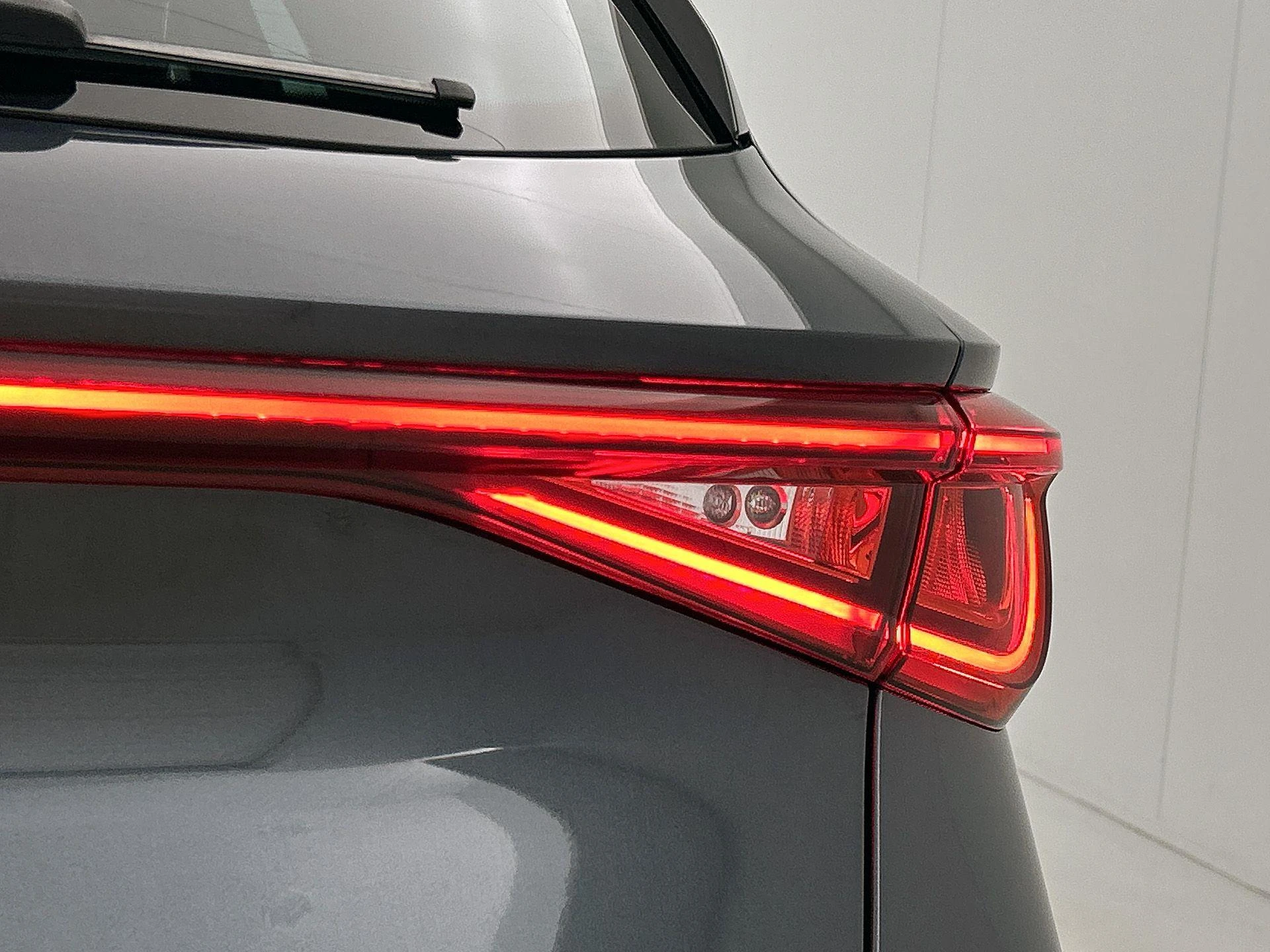CUPRA Leon 1.5 eTSI Business Edition