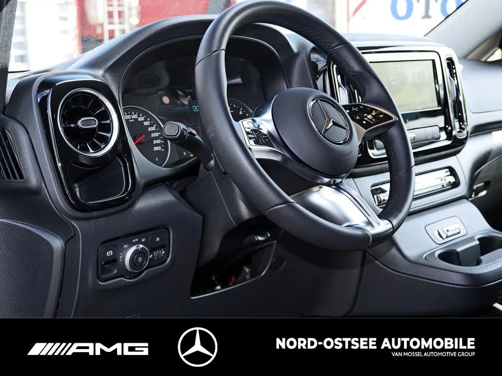Mercedes-Benz Vito 116 TOURER NEUES MODELL AHK 2,5T NAVI KAM Tourer