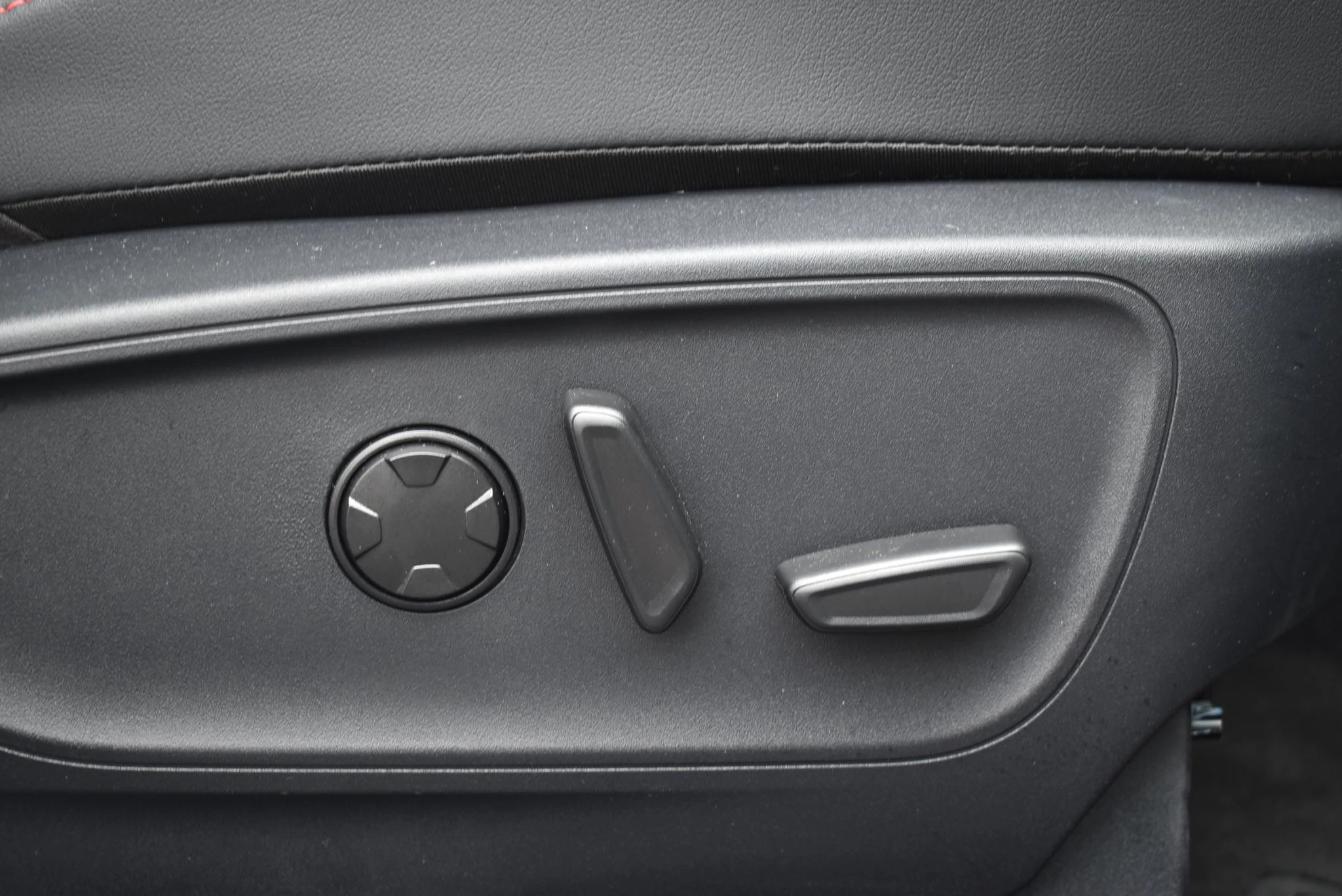Ford-Kuga-image-53