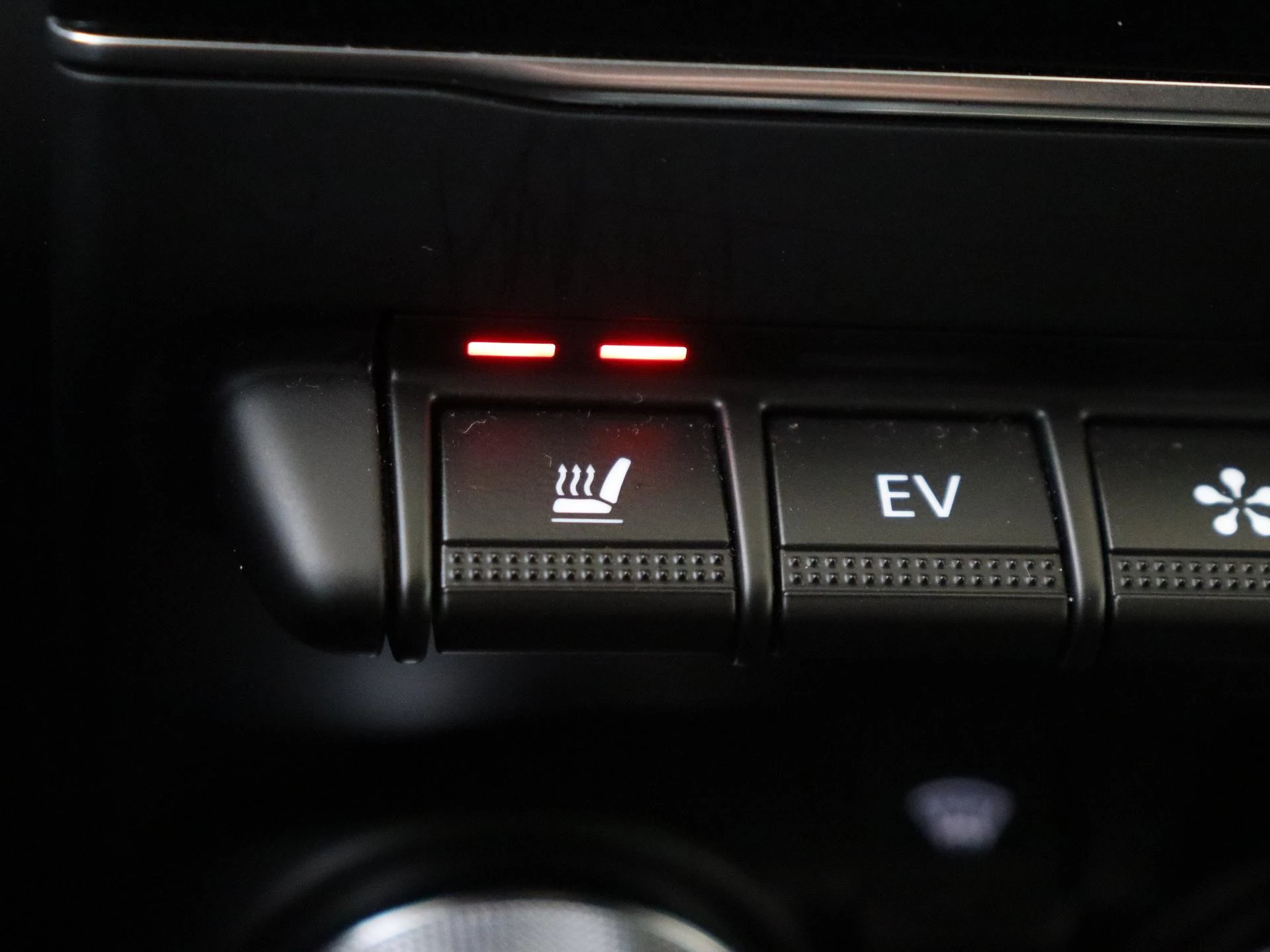 Renault-Captur-image-27
