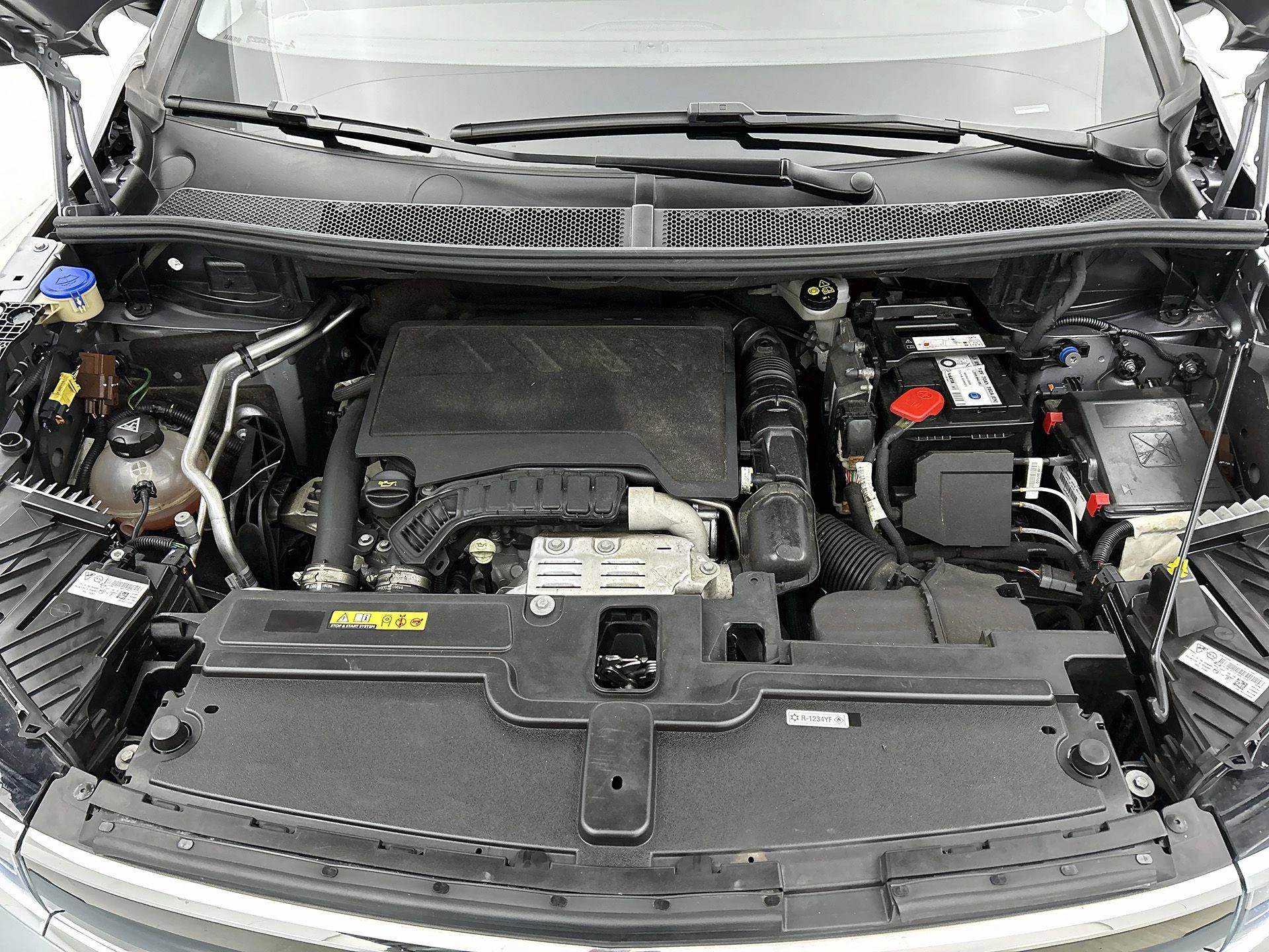 Opel-Grandland-image-27