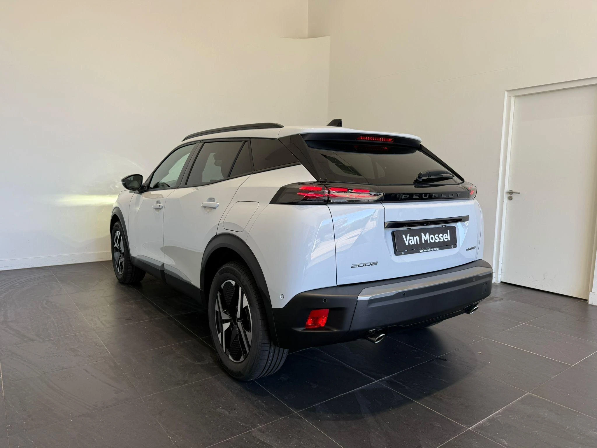 Peugeot-2008-image-6