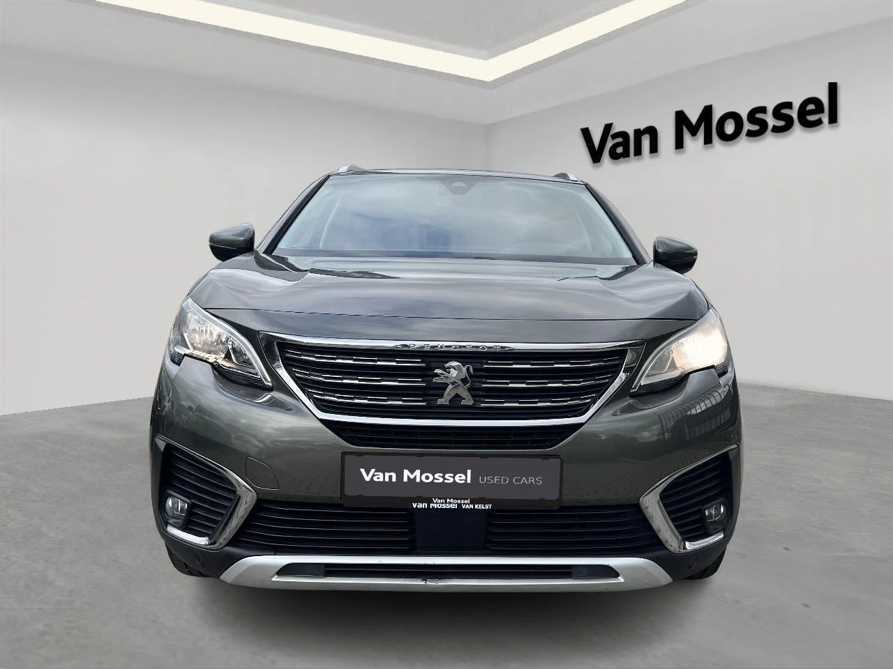Peugeot-5008-image-1