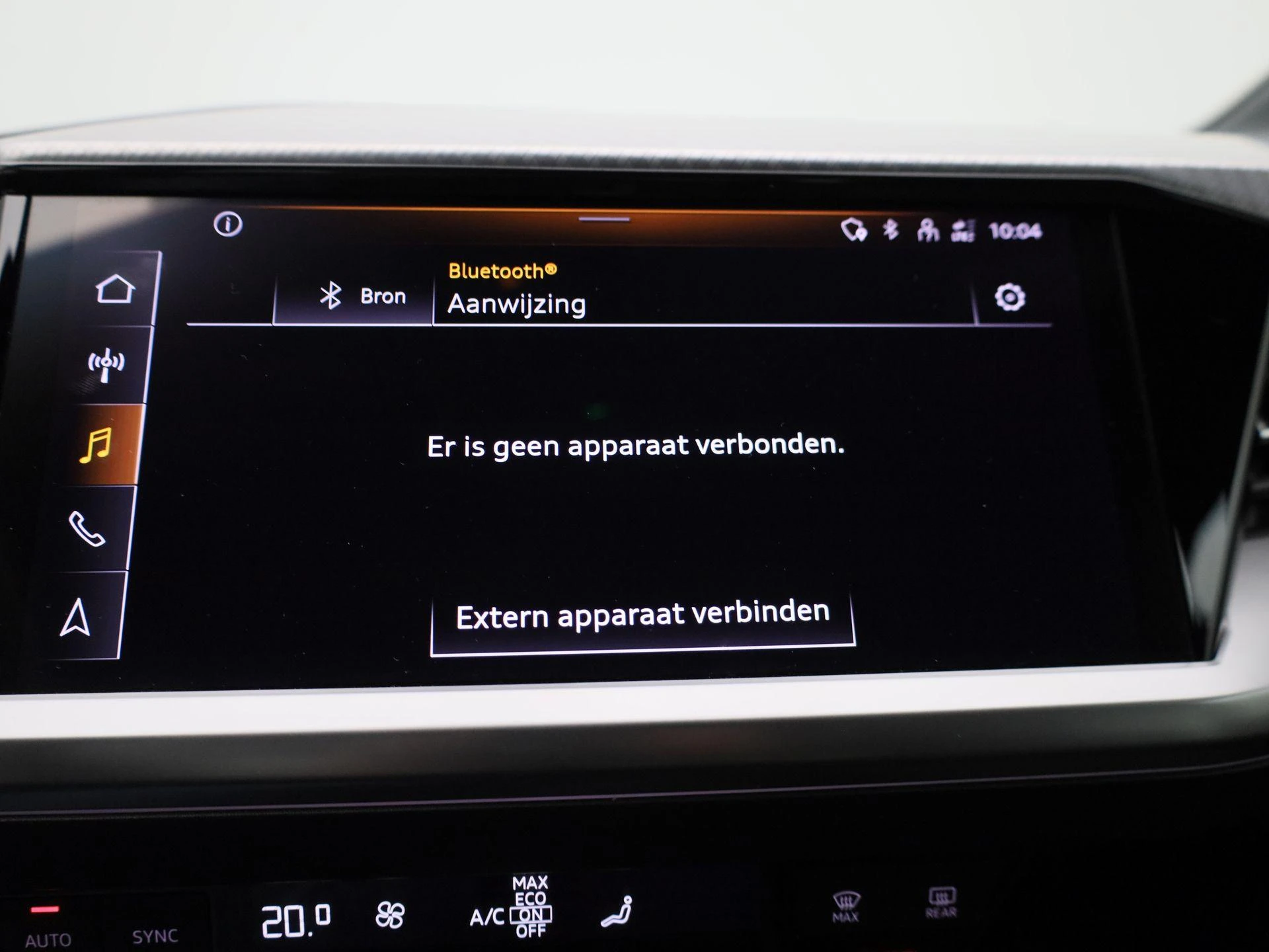 Audi-Q4 e-tron-image-23