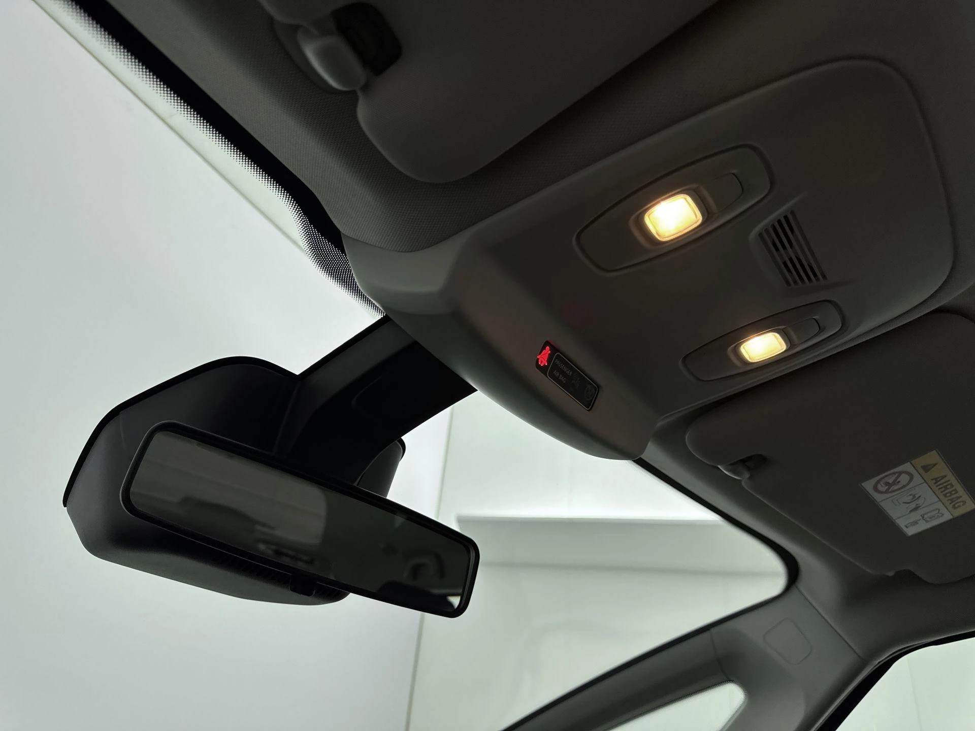 Renault-Grand Scénic-image-19