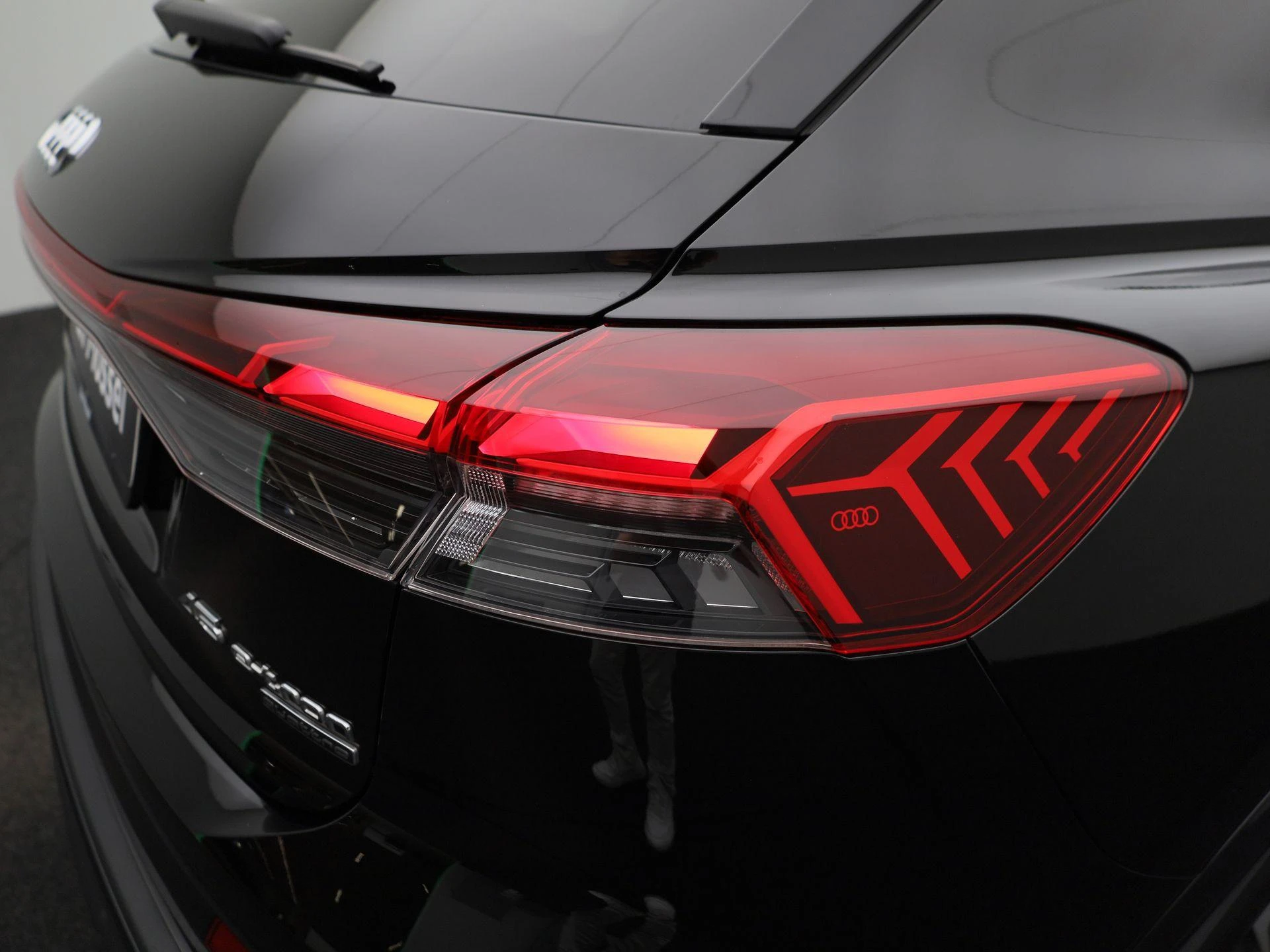 Audi-Q4 e-tron-image-35