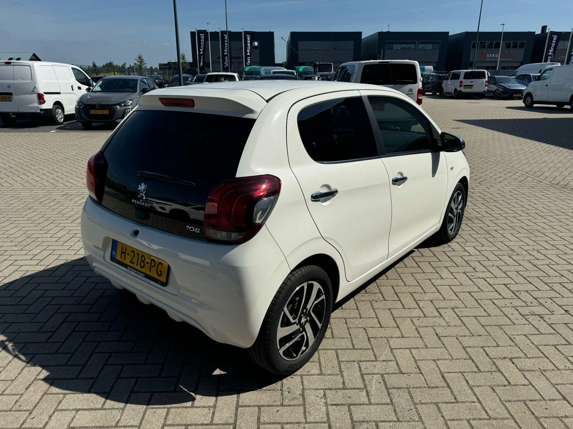 Peugeot 108