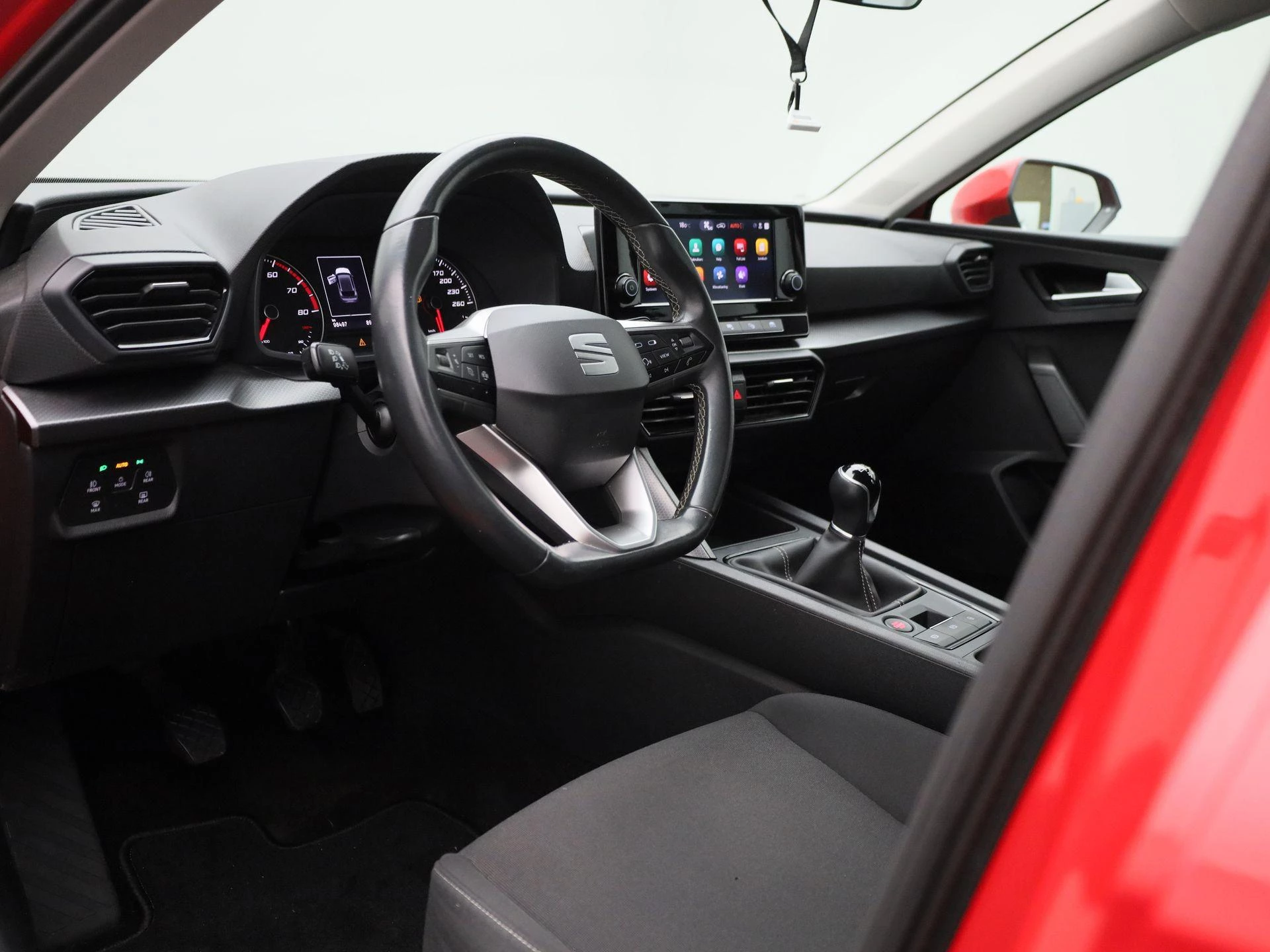 SEAT-Leon-image-30
