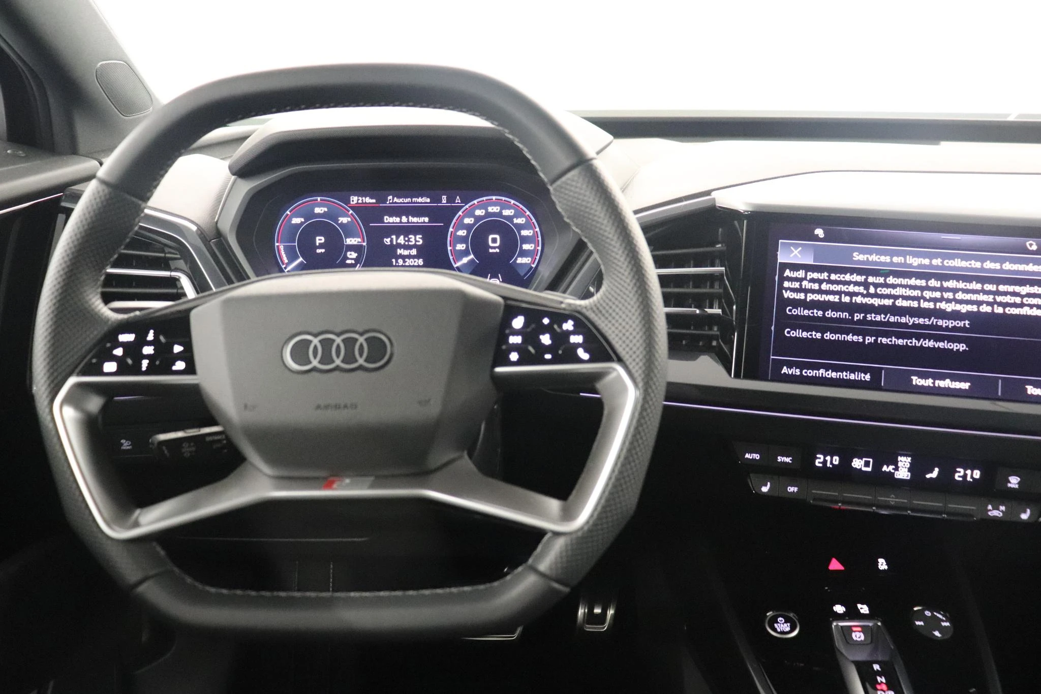 Audi-Q4 e-tron-image-13