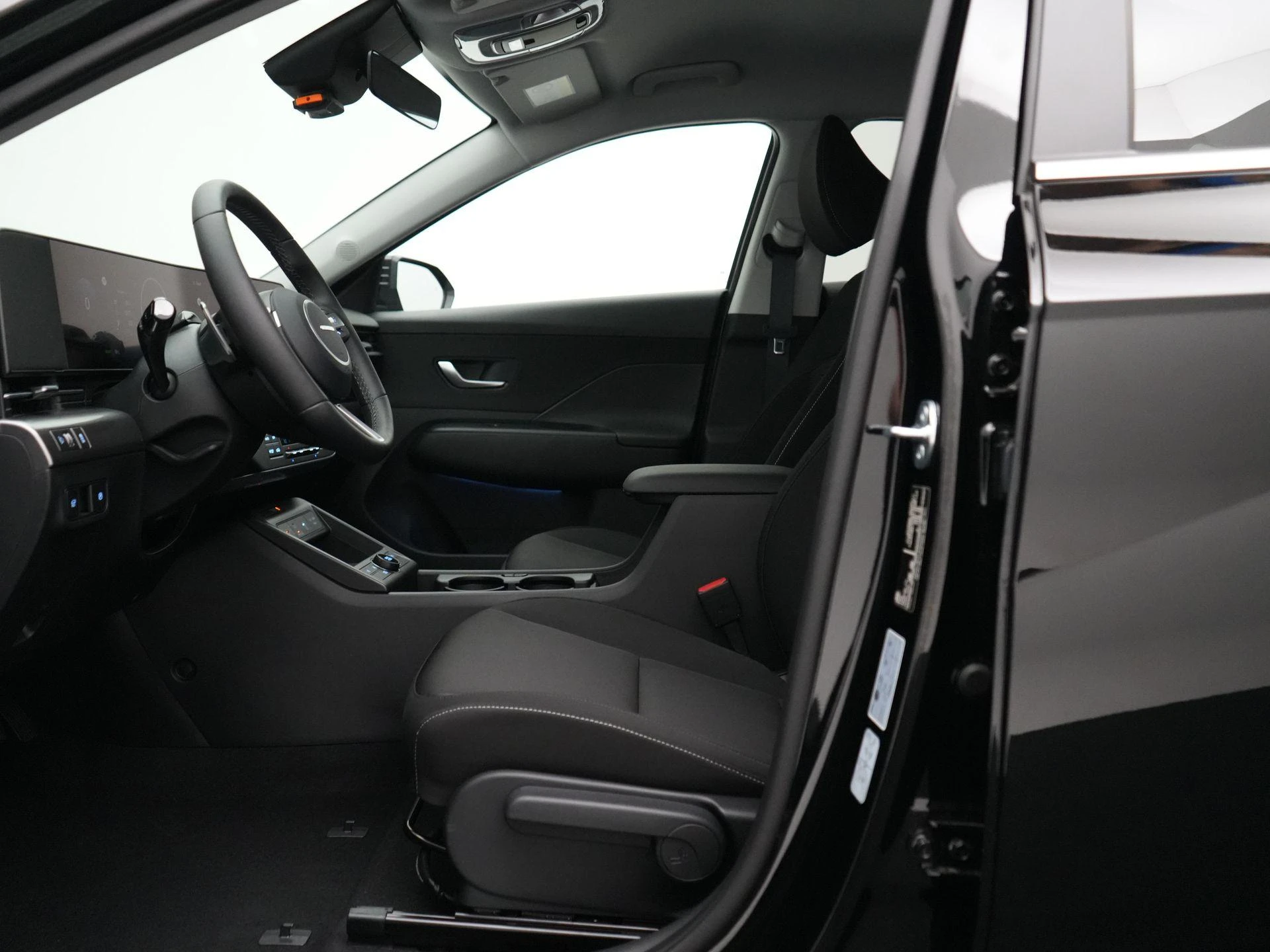 Hyundai-Kona-image-35