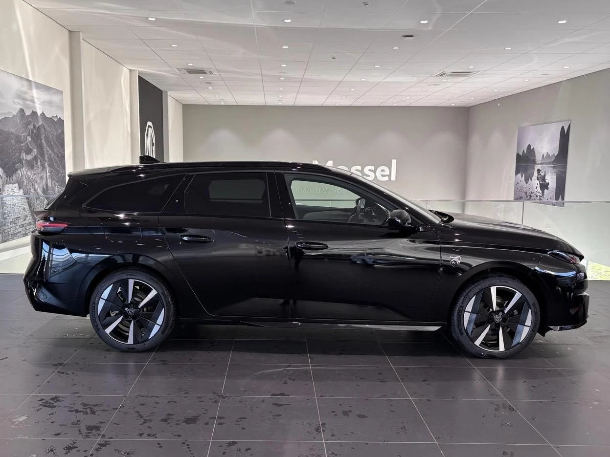 Peugeot-e-308-image-5