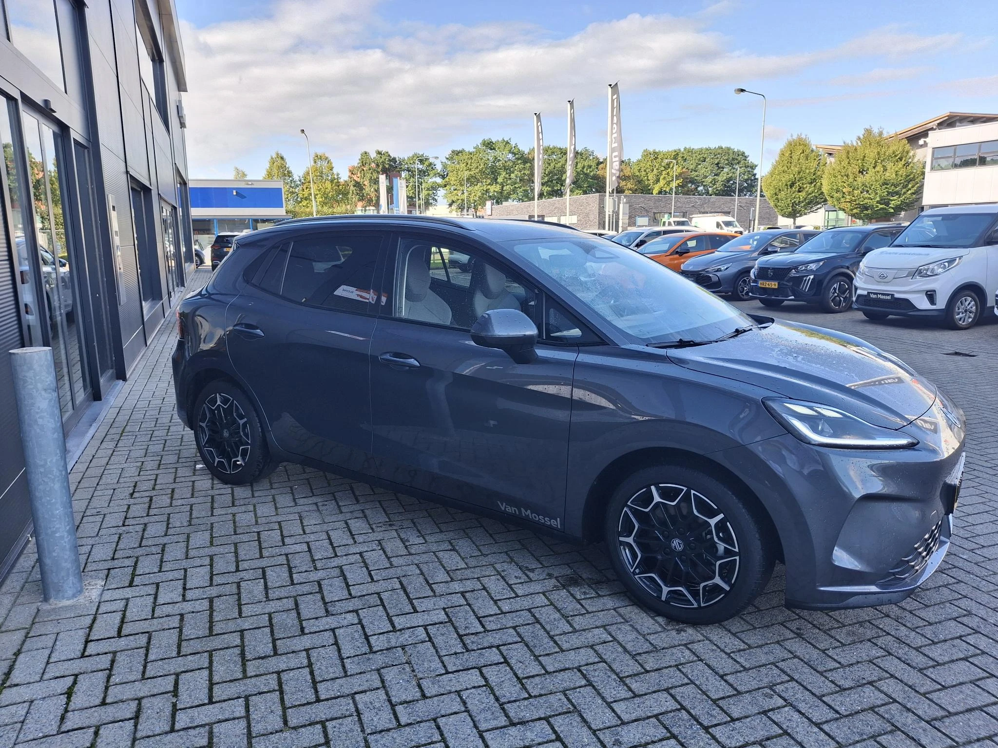 MG-MG4 EV Urban-image-2