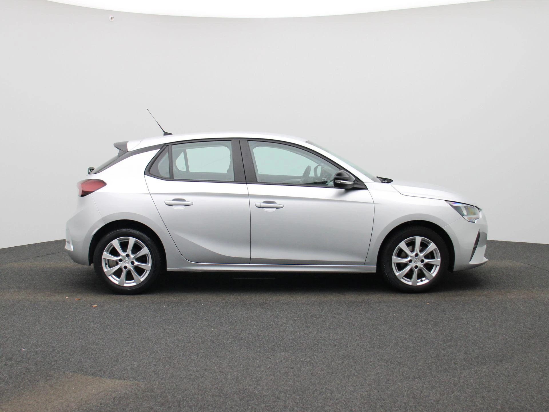 Opel-Corsa-image-5