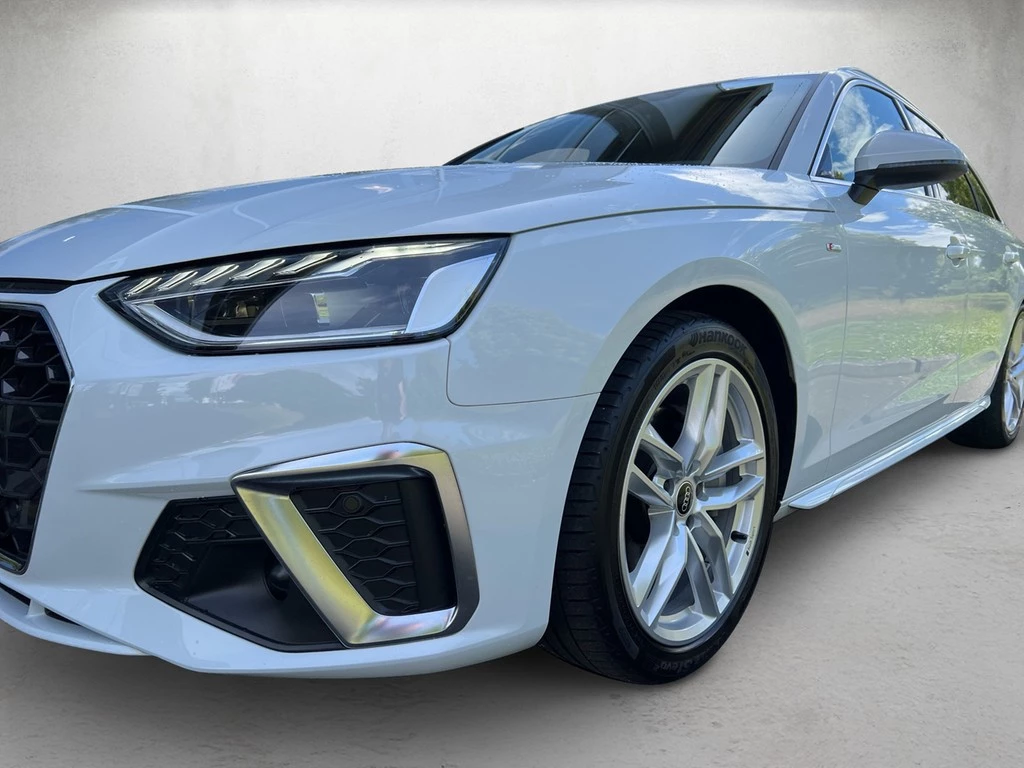 Audi A4 Avant S line 40 TFSI S tronic *Navi*B&O*AHK*