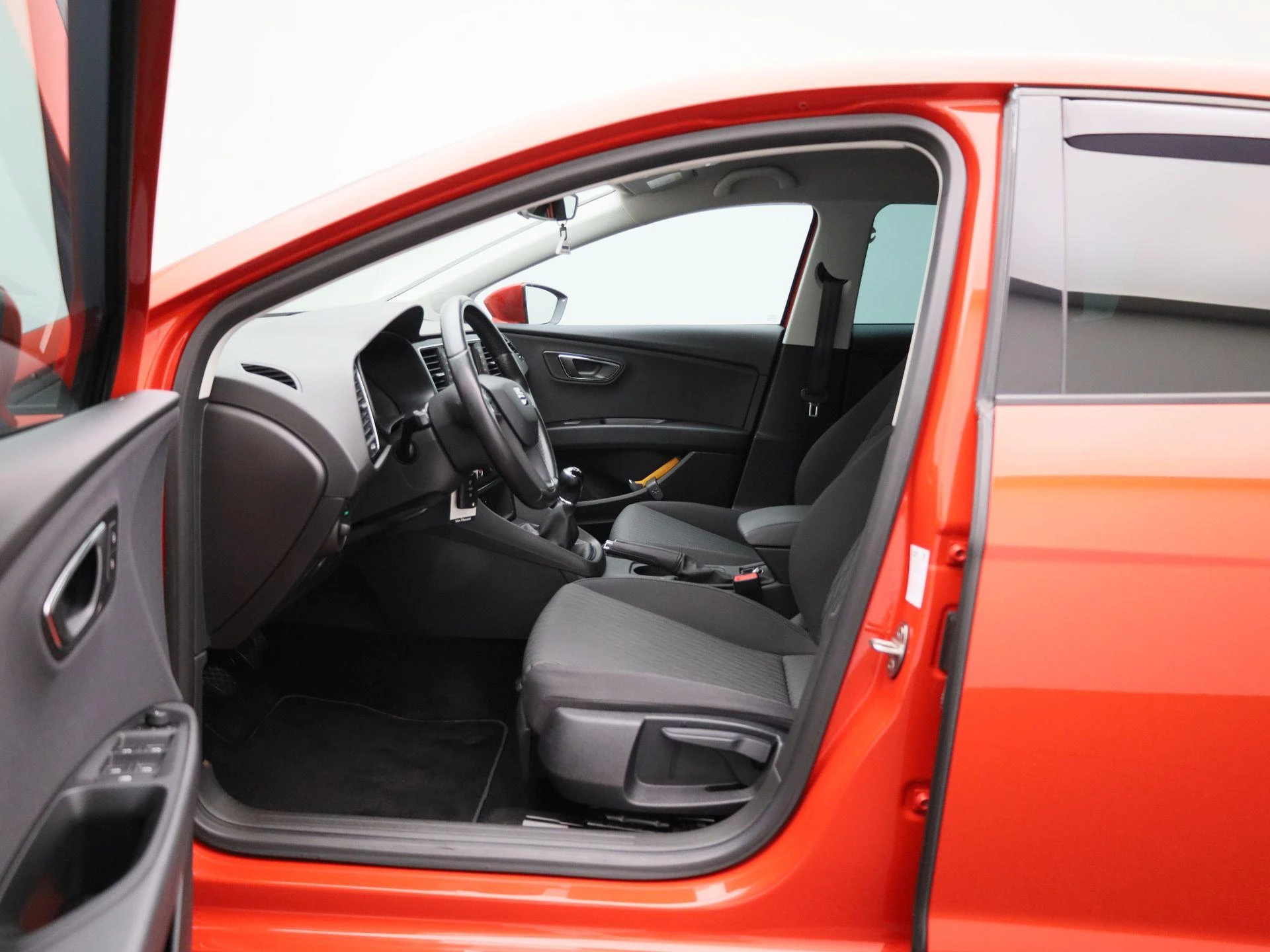 SEAT-Leon-image-8