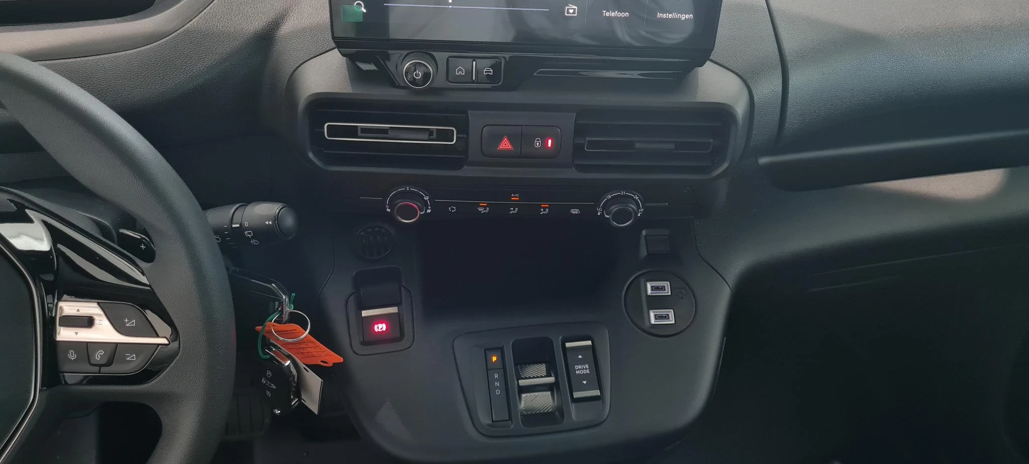 Peugeot-e-Partner-image-14