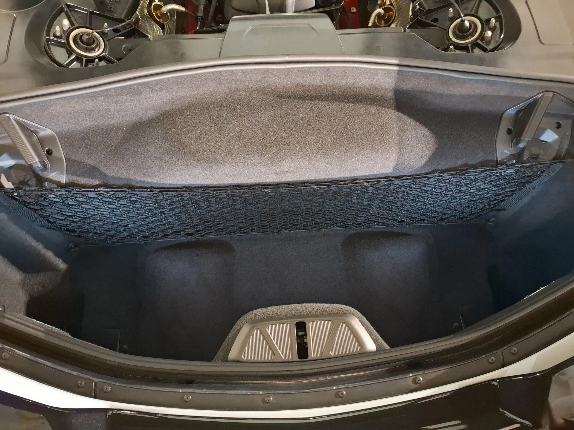 Chevrolet-Corvette-image-20