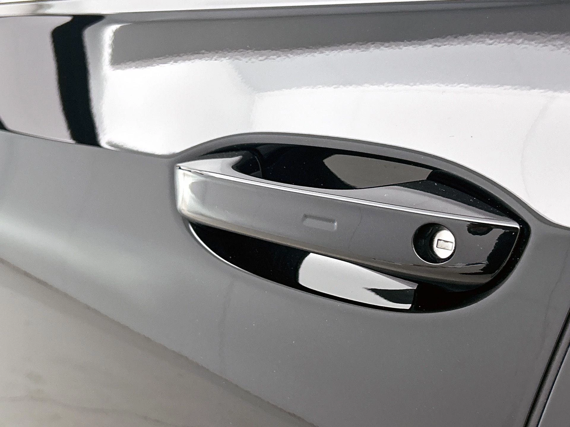 Volkswagen-Golf-image-13
