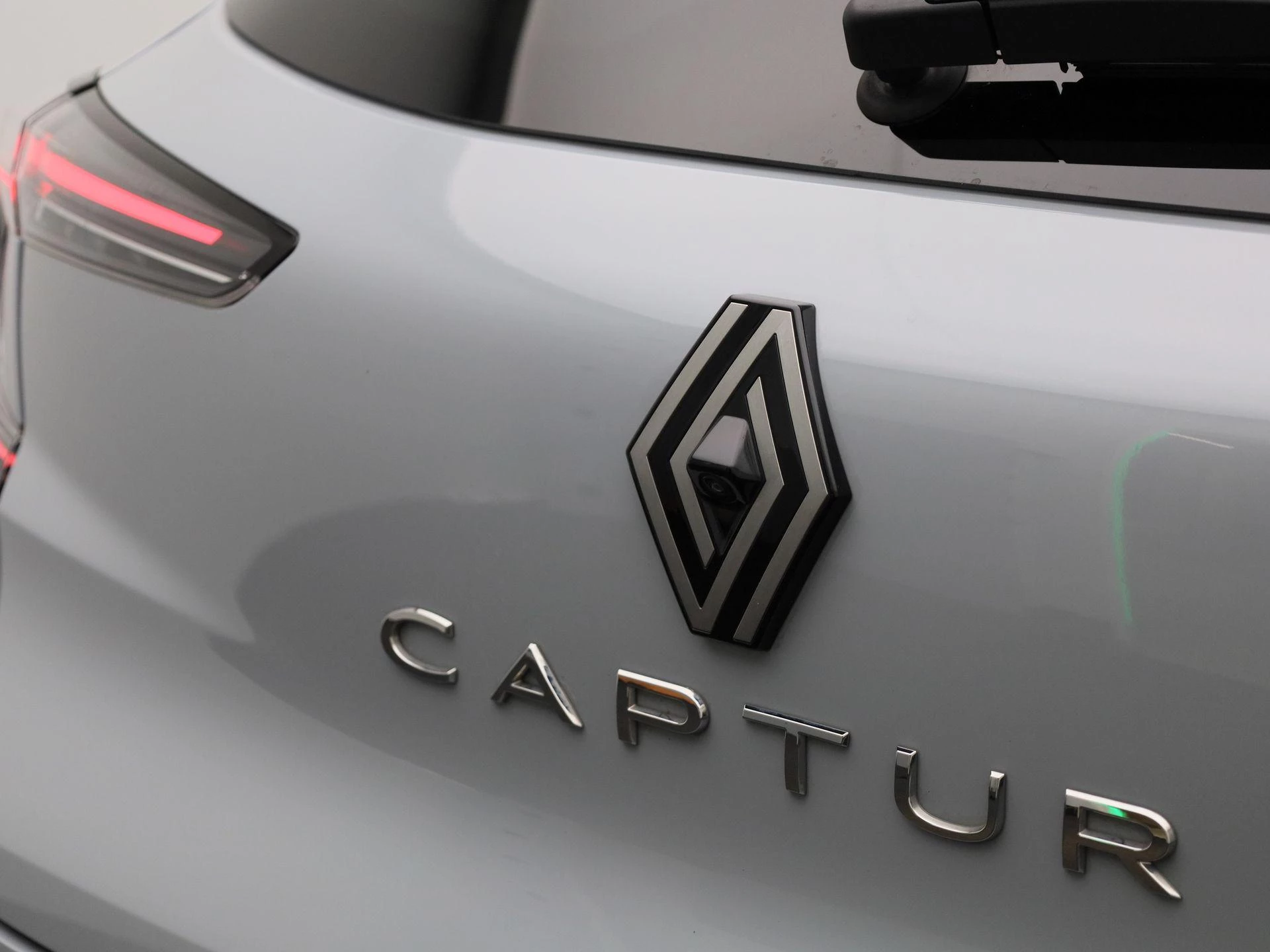 Renault Captur 1.8 E-Tech full hybrid 160 techno