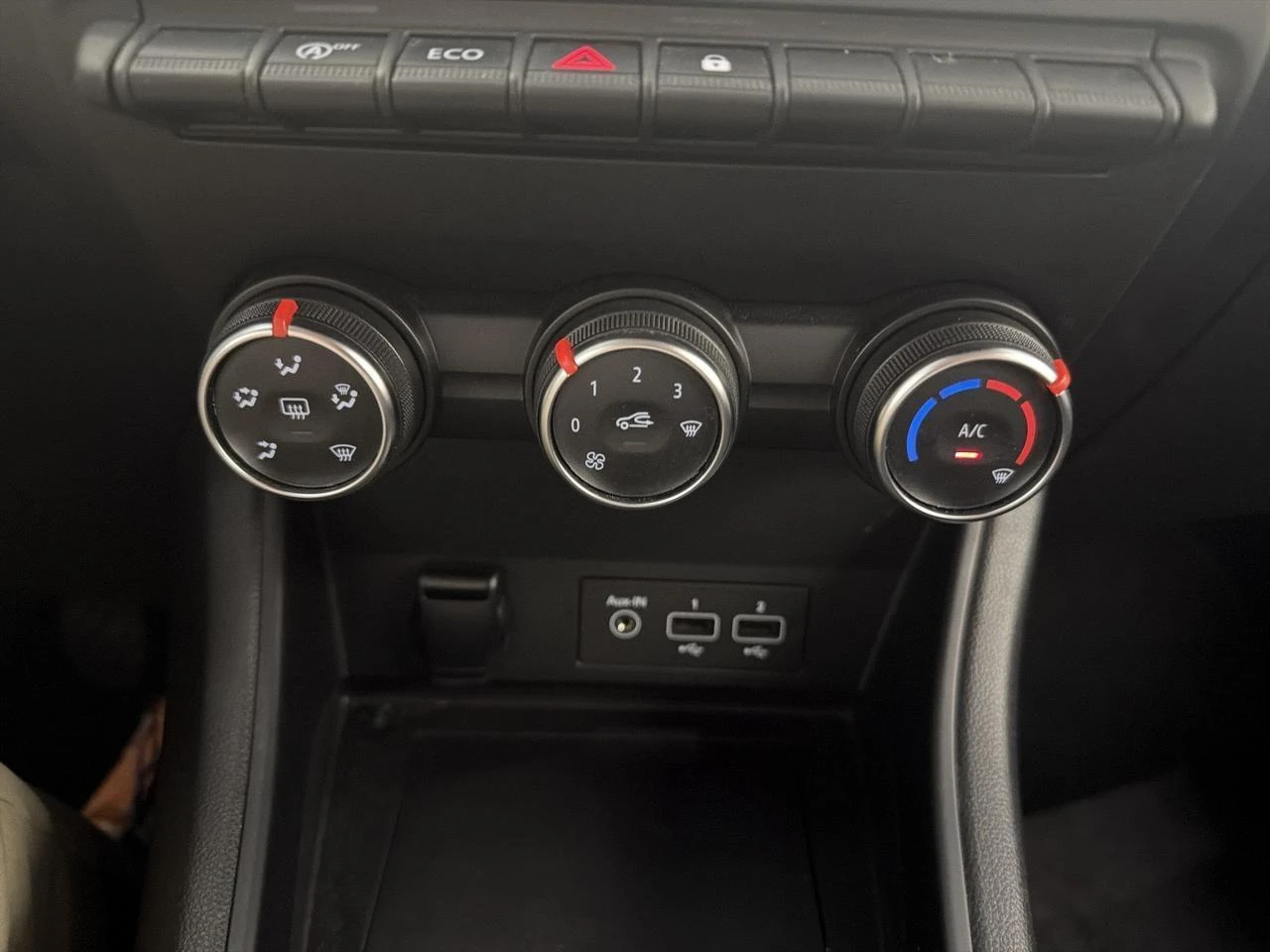 Renault-Captur-image-14