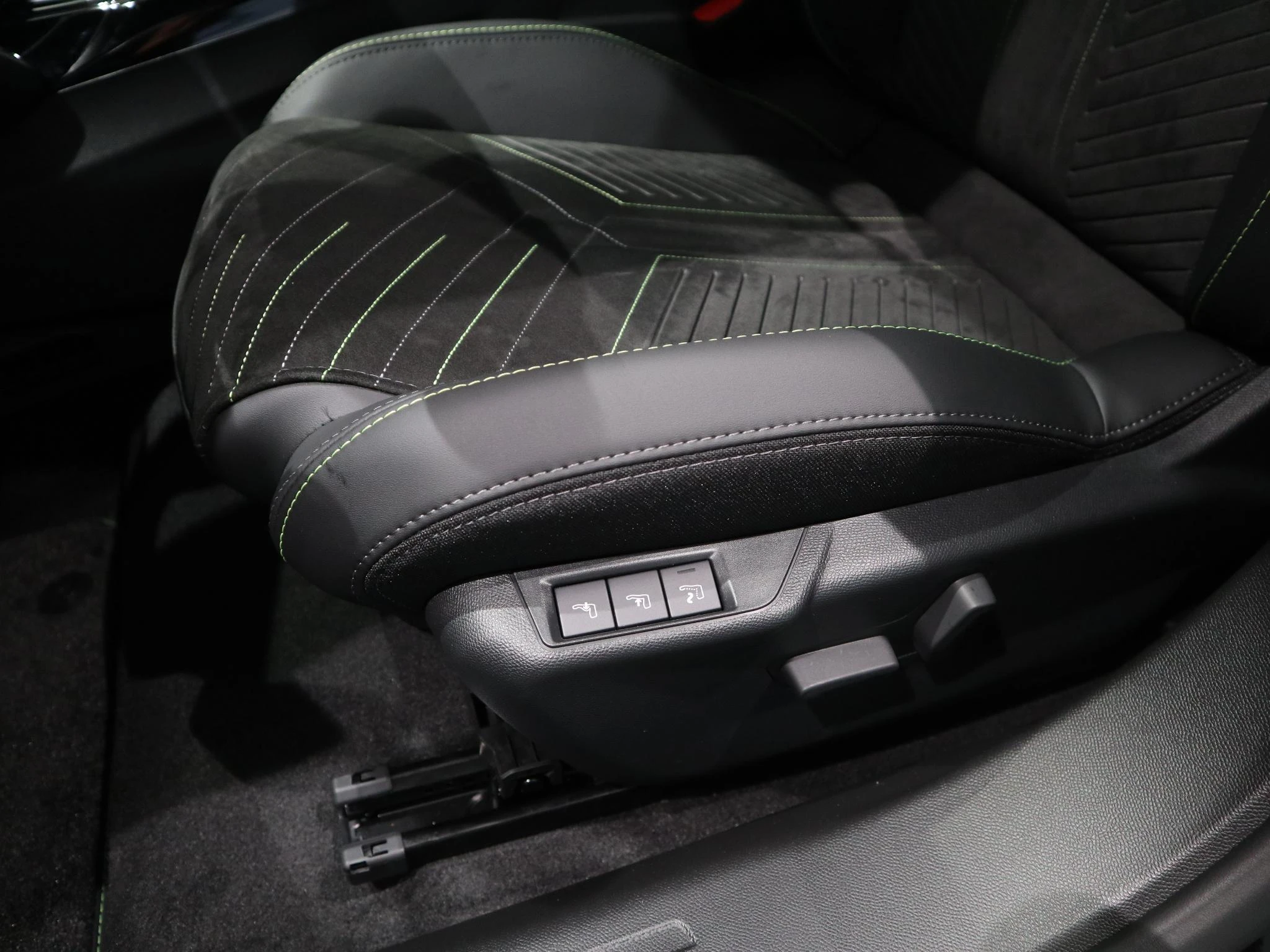Peugeot-2008-image-7
