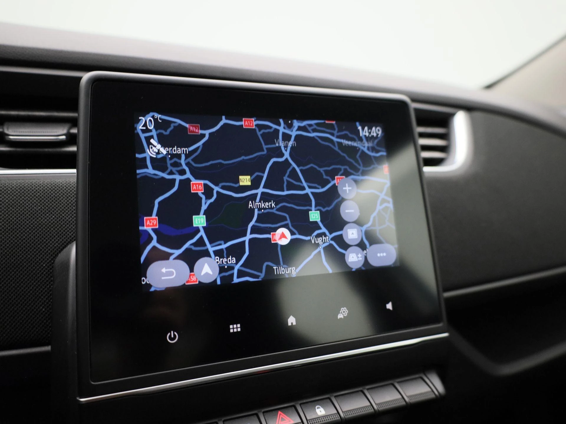 Renault-ZOE-image-24