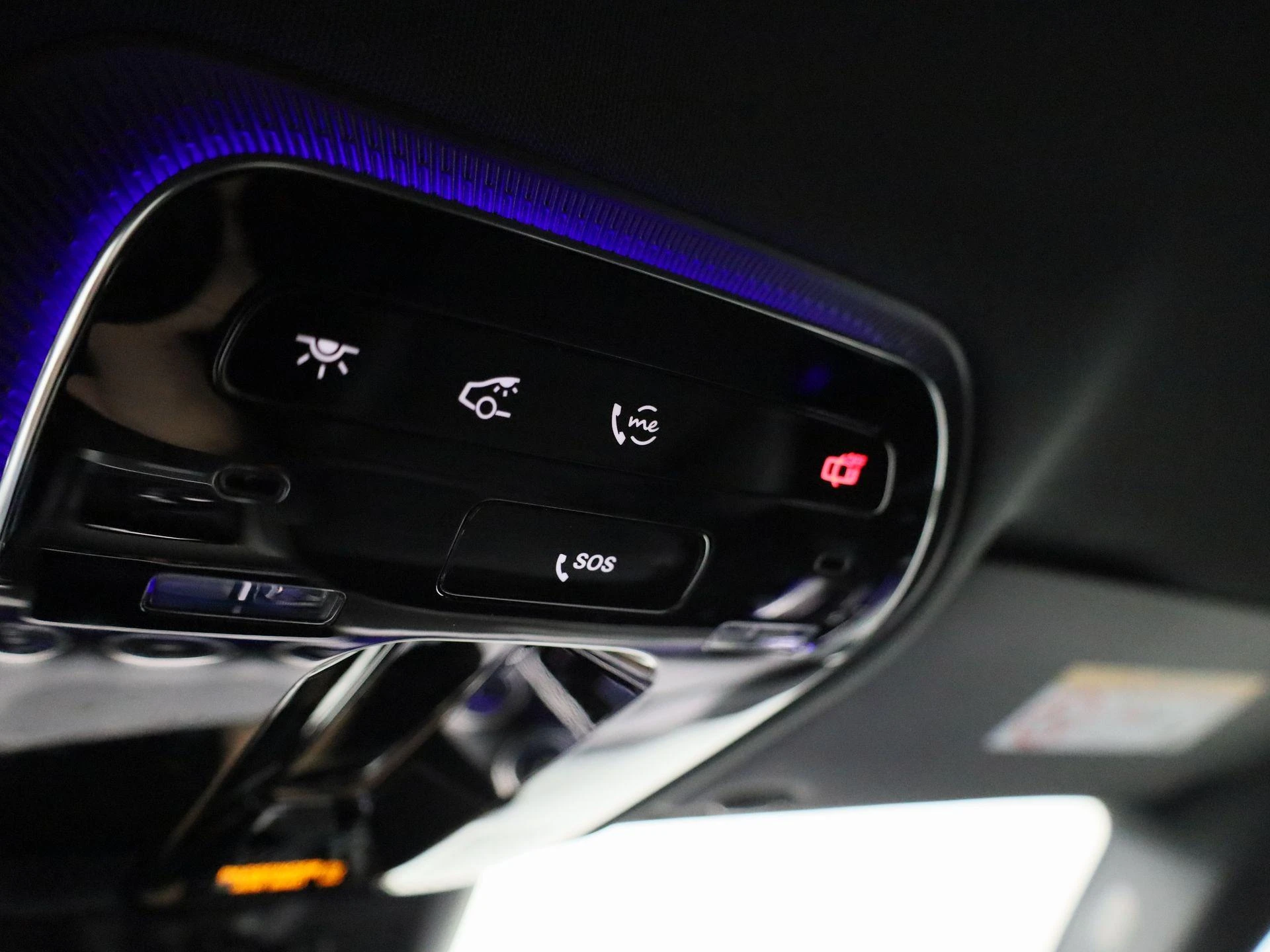Mercedes-Benz-GLC-image-34