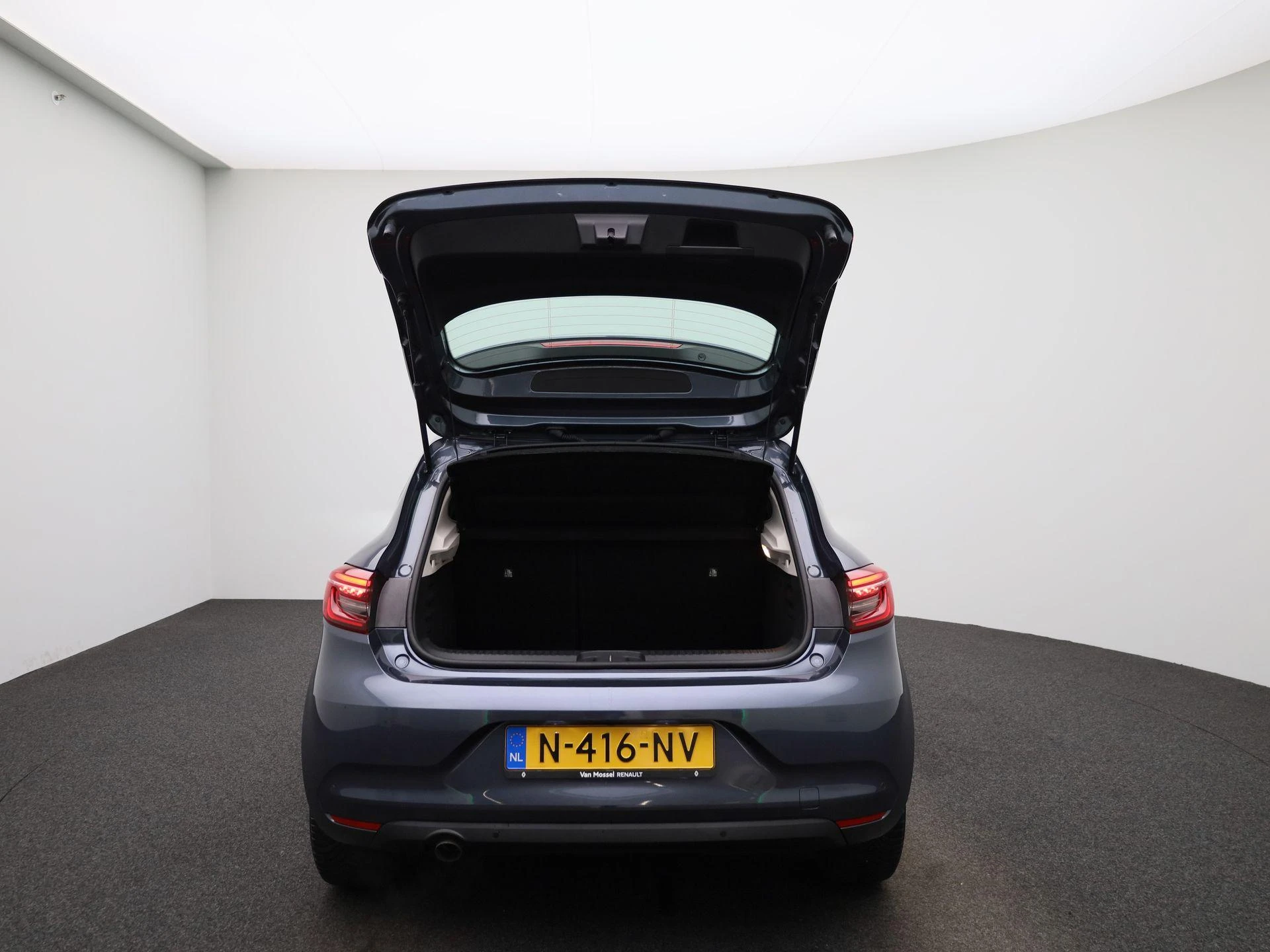 Renault-Clio-image-10