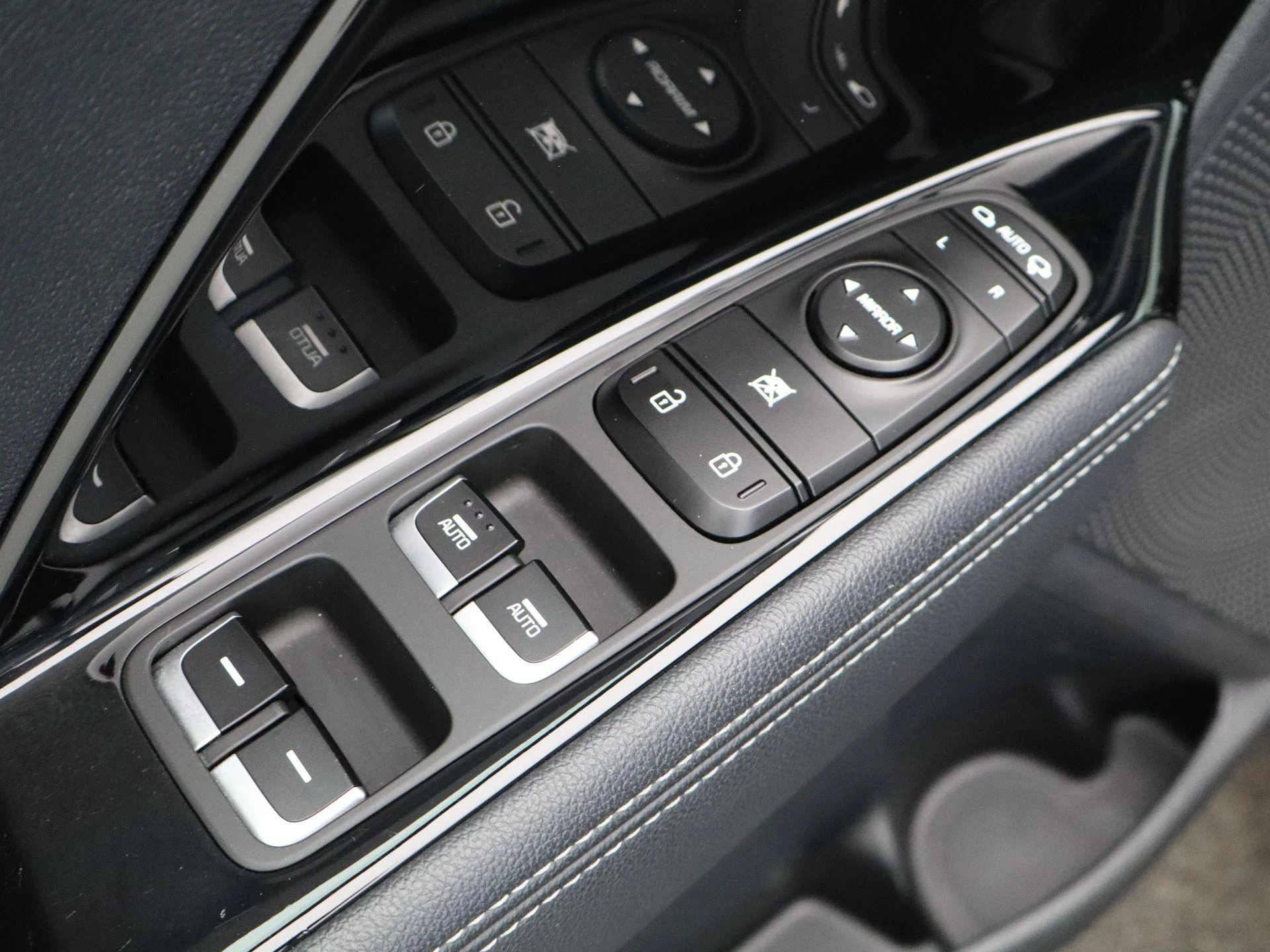 Kia-Niro-image-26