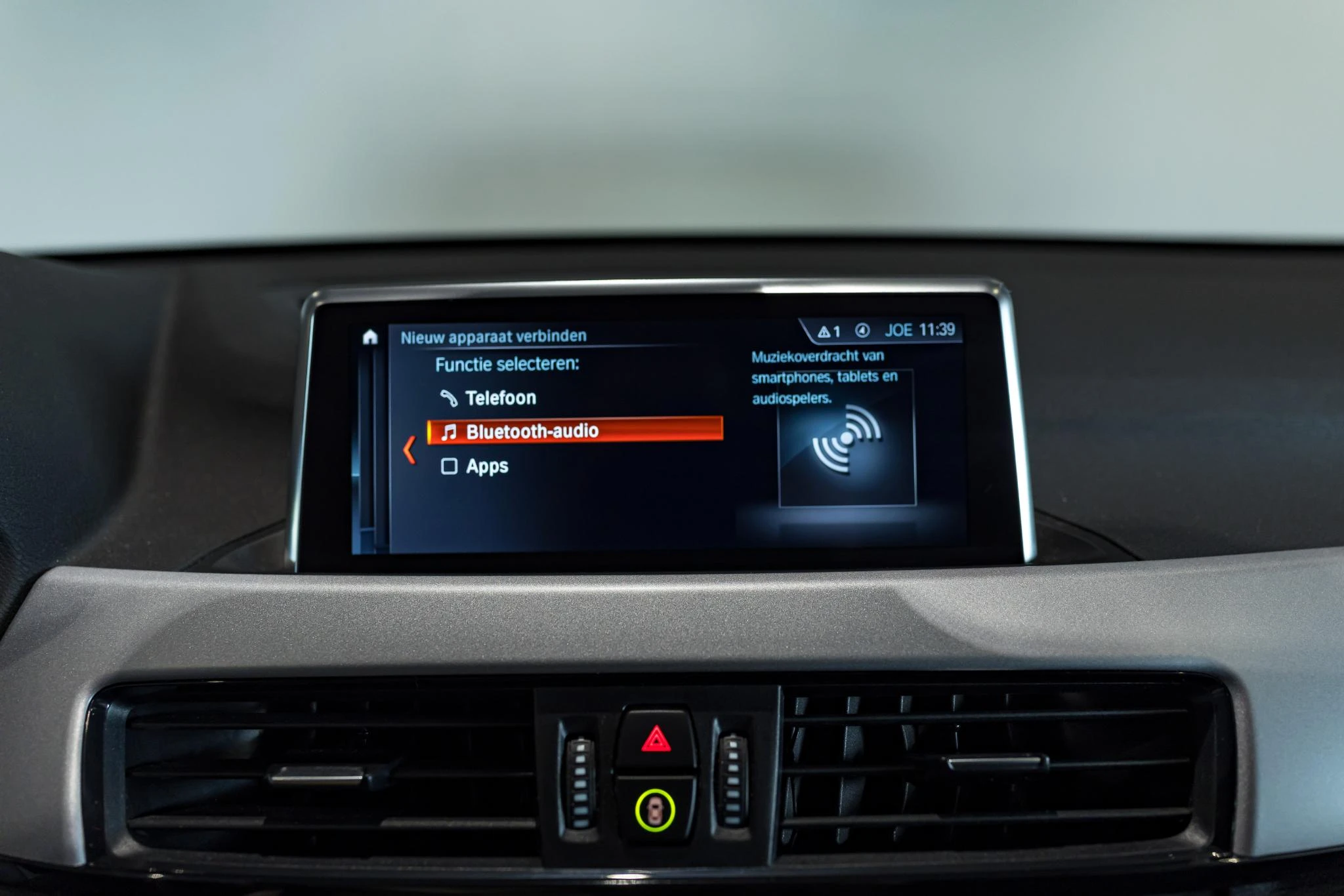 BMW-X1-image-25
